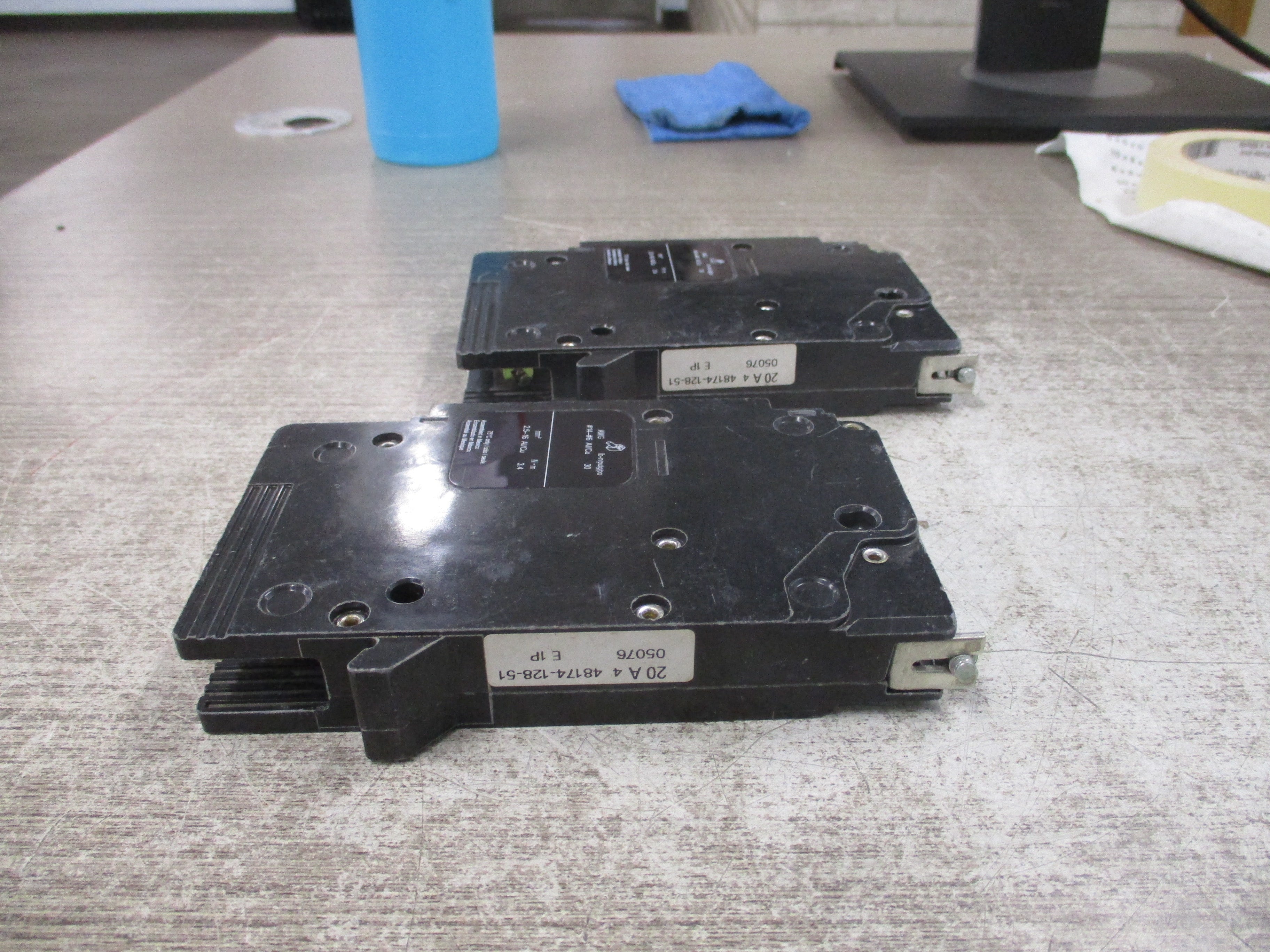 Square D Bolt-on Circuit Breaker EDB14020 Ser. 1 20A 277V 1P *Lot of 2* Used