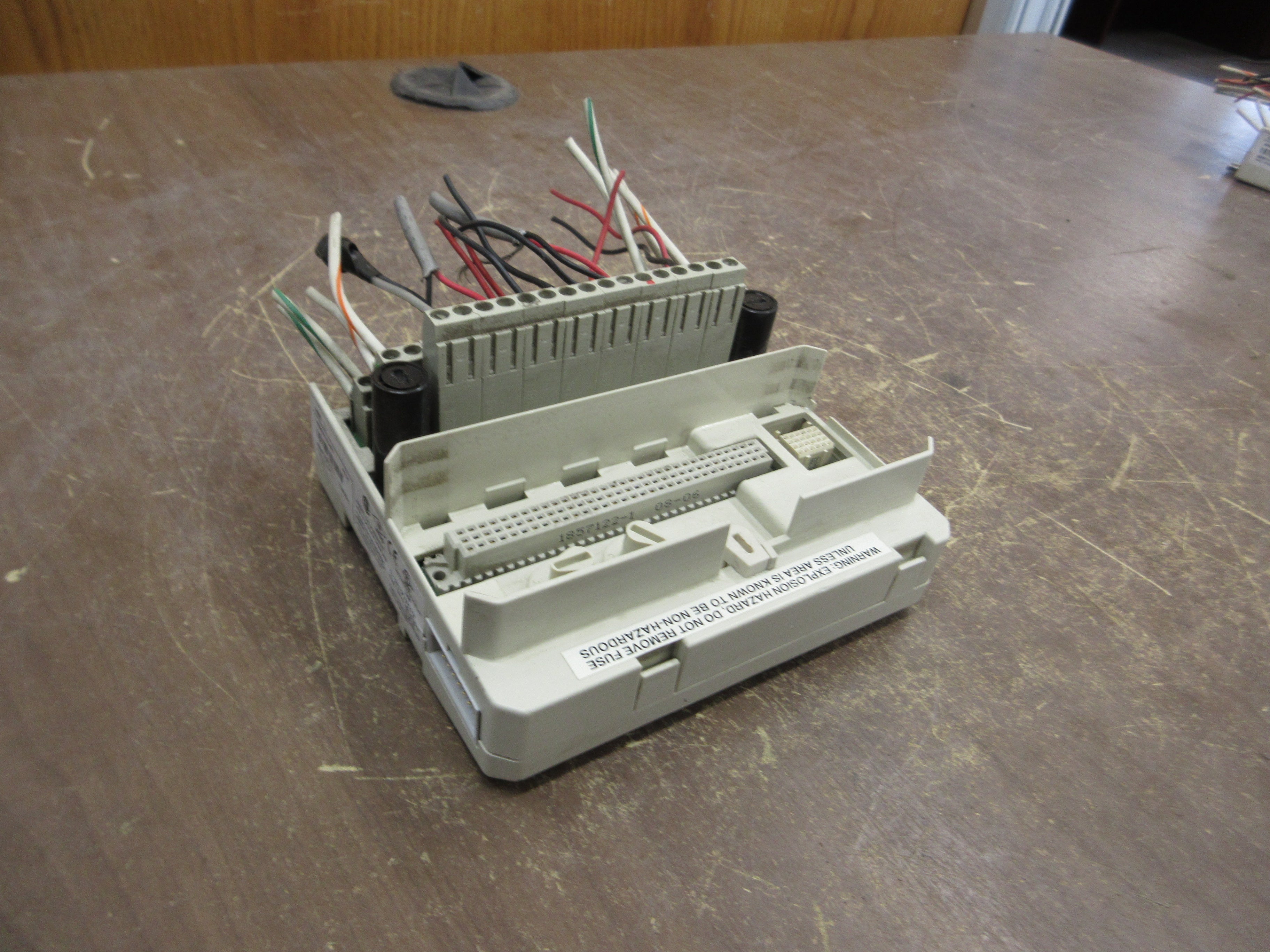 ABB TU830V1 Termination Unit Base 3BSE013234R1 PR:H Used