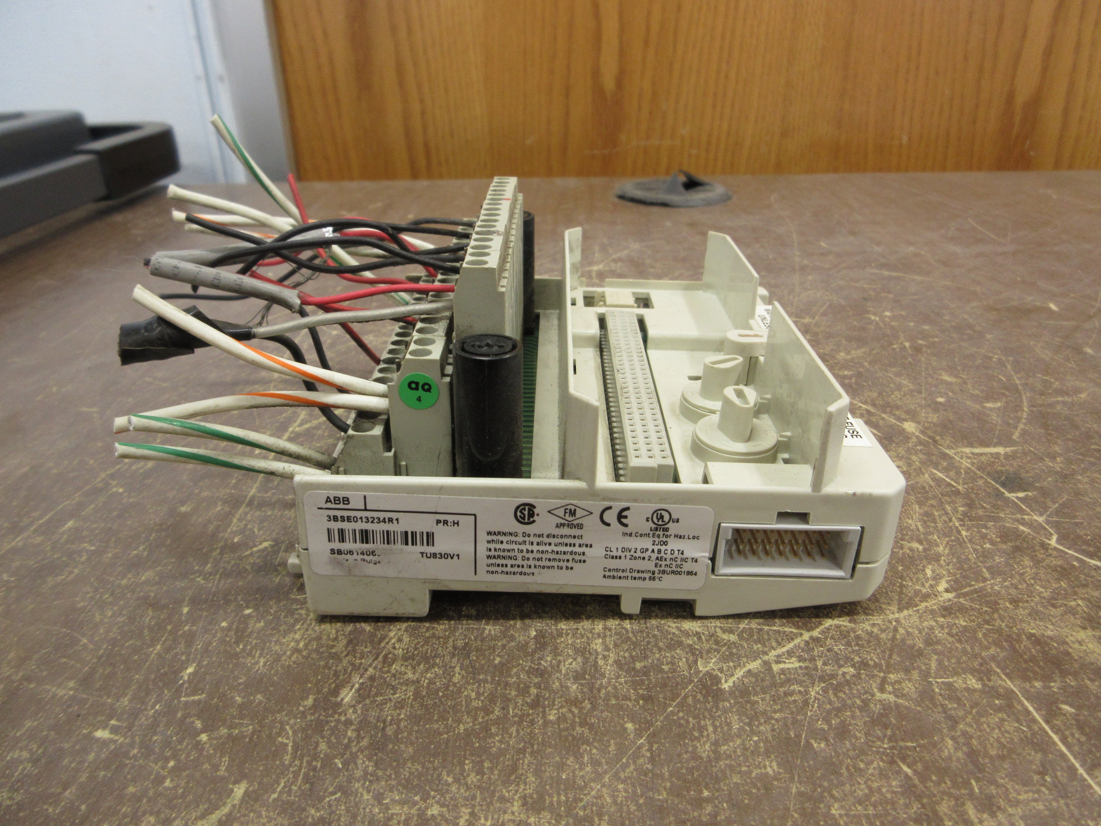 ABB TU830V1 Termination Unit Base 3BSE013234R1 PR:H Used
