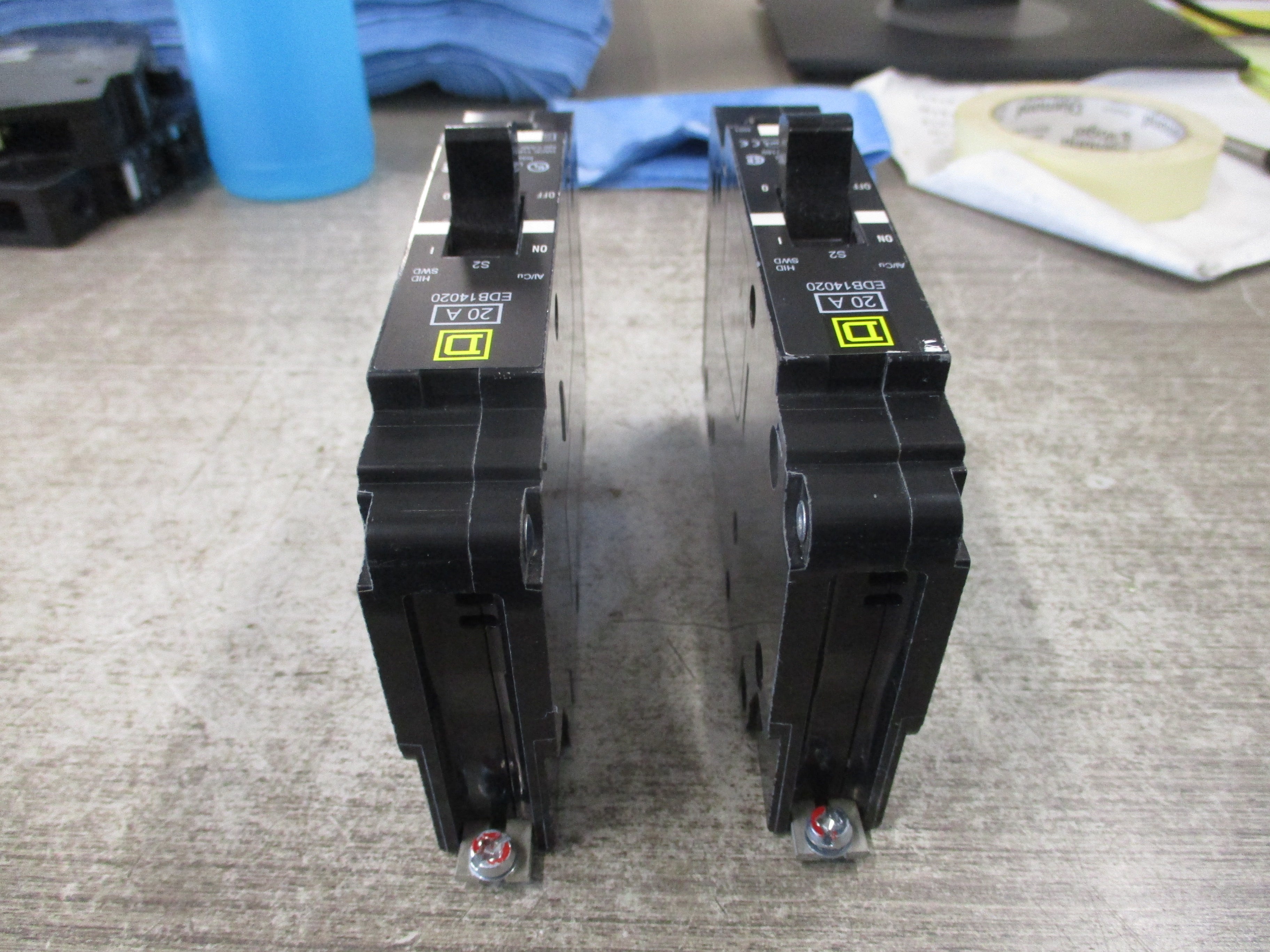 Square D Bolt-on Circuit Breaker EDB14020 S2 20A 277V 1P *Lot of 2* Used