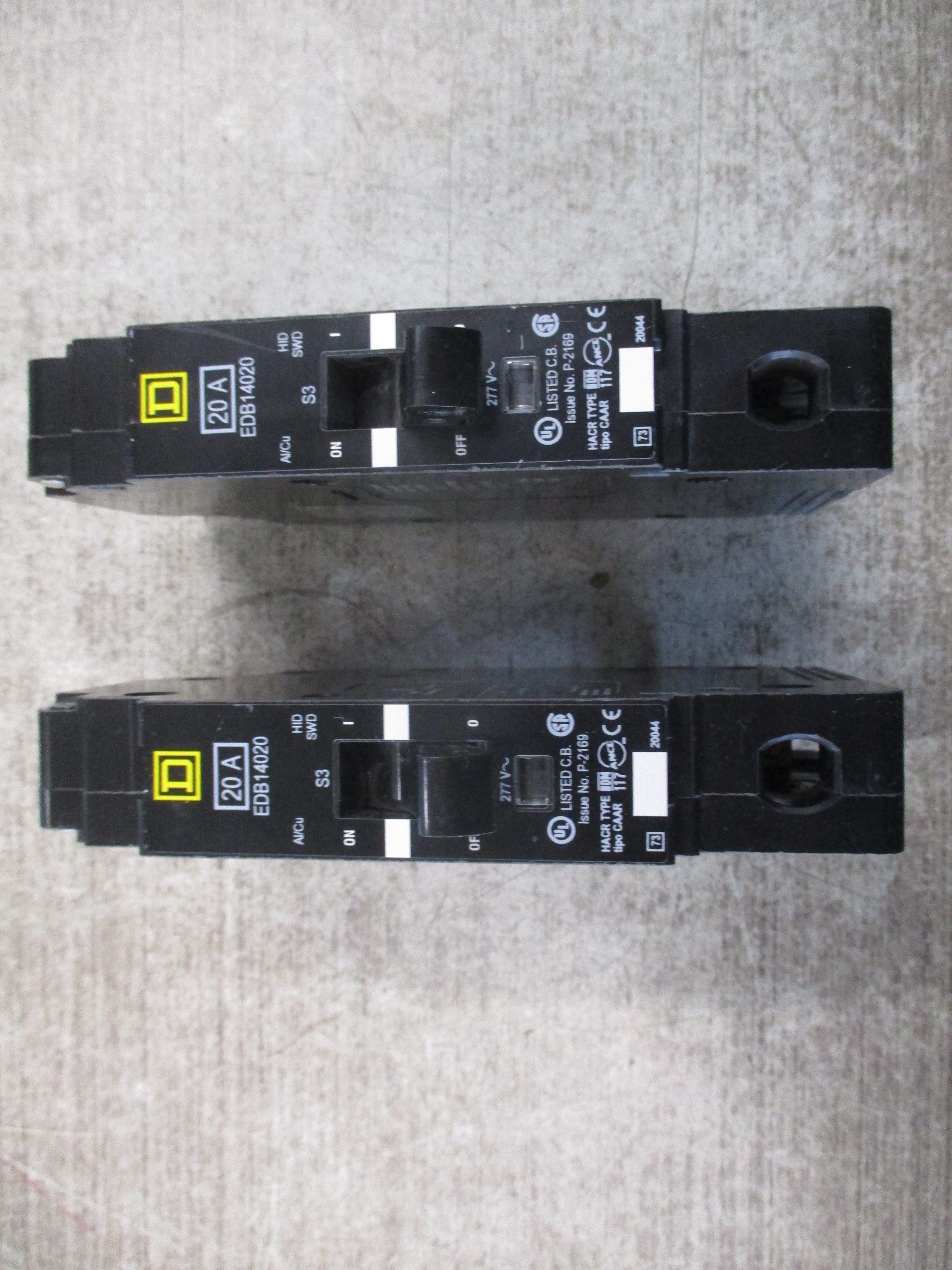 Square D Bolt-on Circuit Breaker EDB14020 S3 20A 277V 1P *Lot of 2* Used