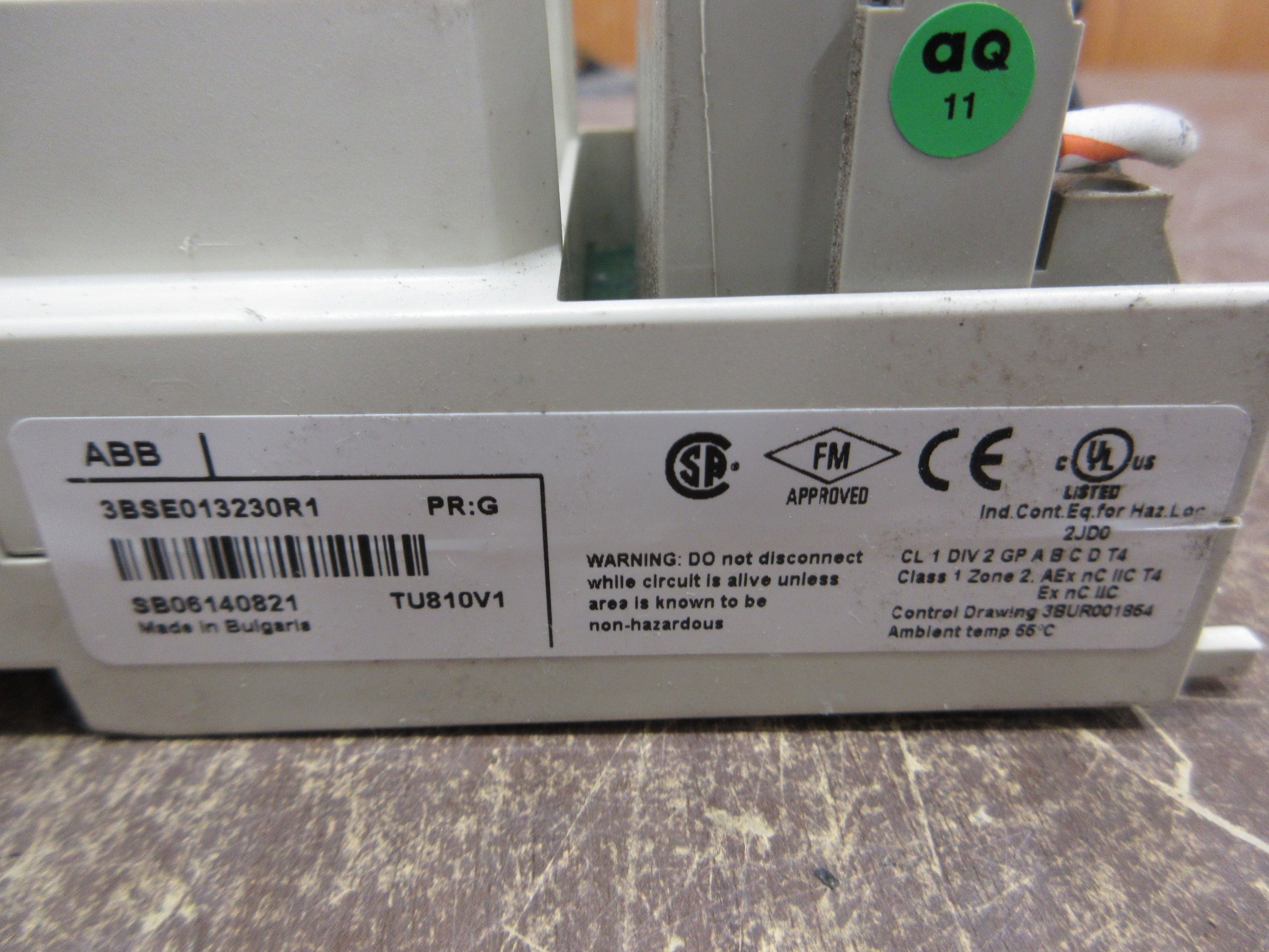 ABB TU810V1 Termination Unit Base 3BSE013230R1 PR: G Used