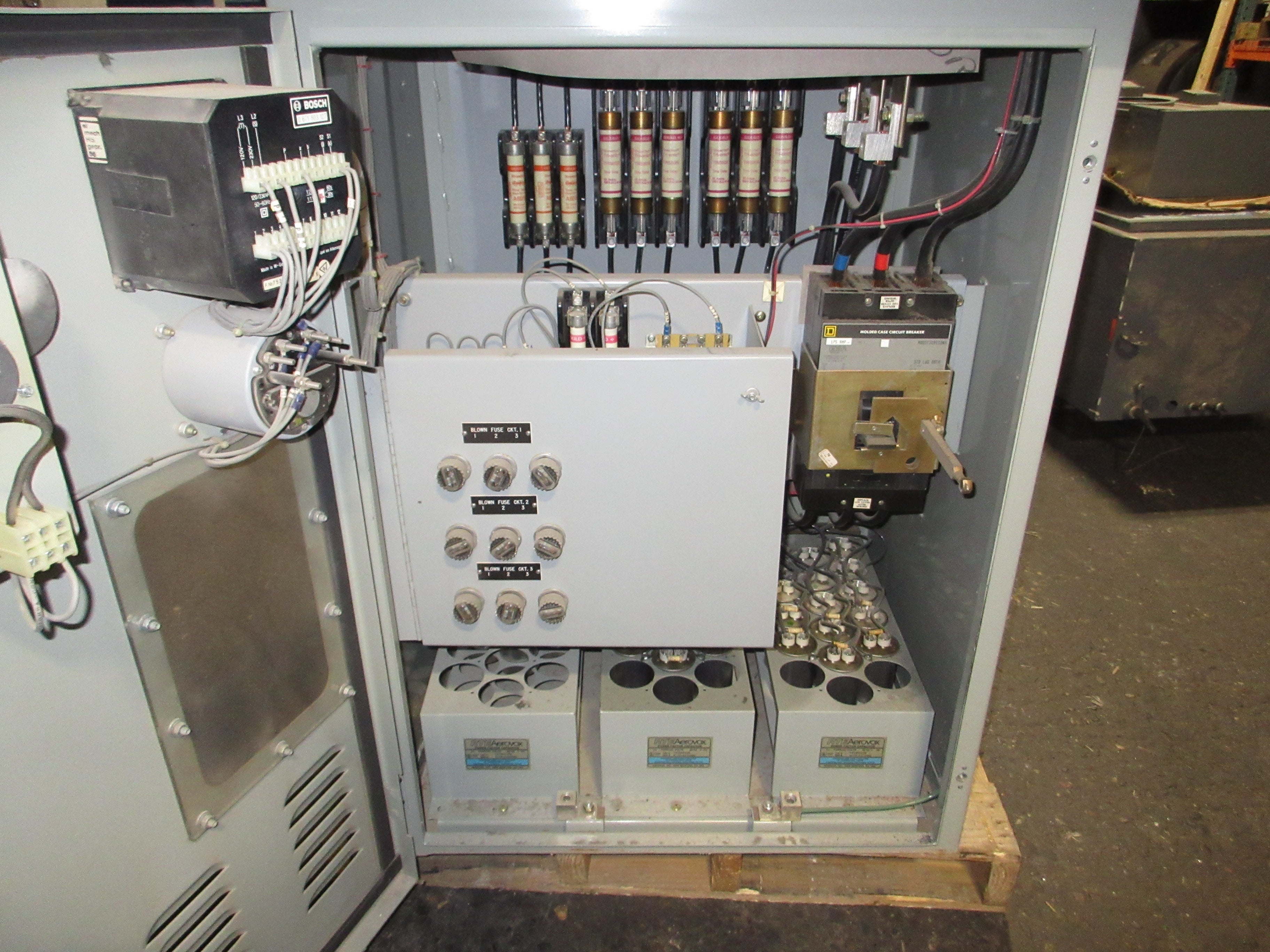 RTE Aerovox Capacitor APFC 100kVAR 480V 175A 3Ph 3W Bosh M739.7 Controller Used