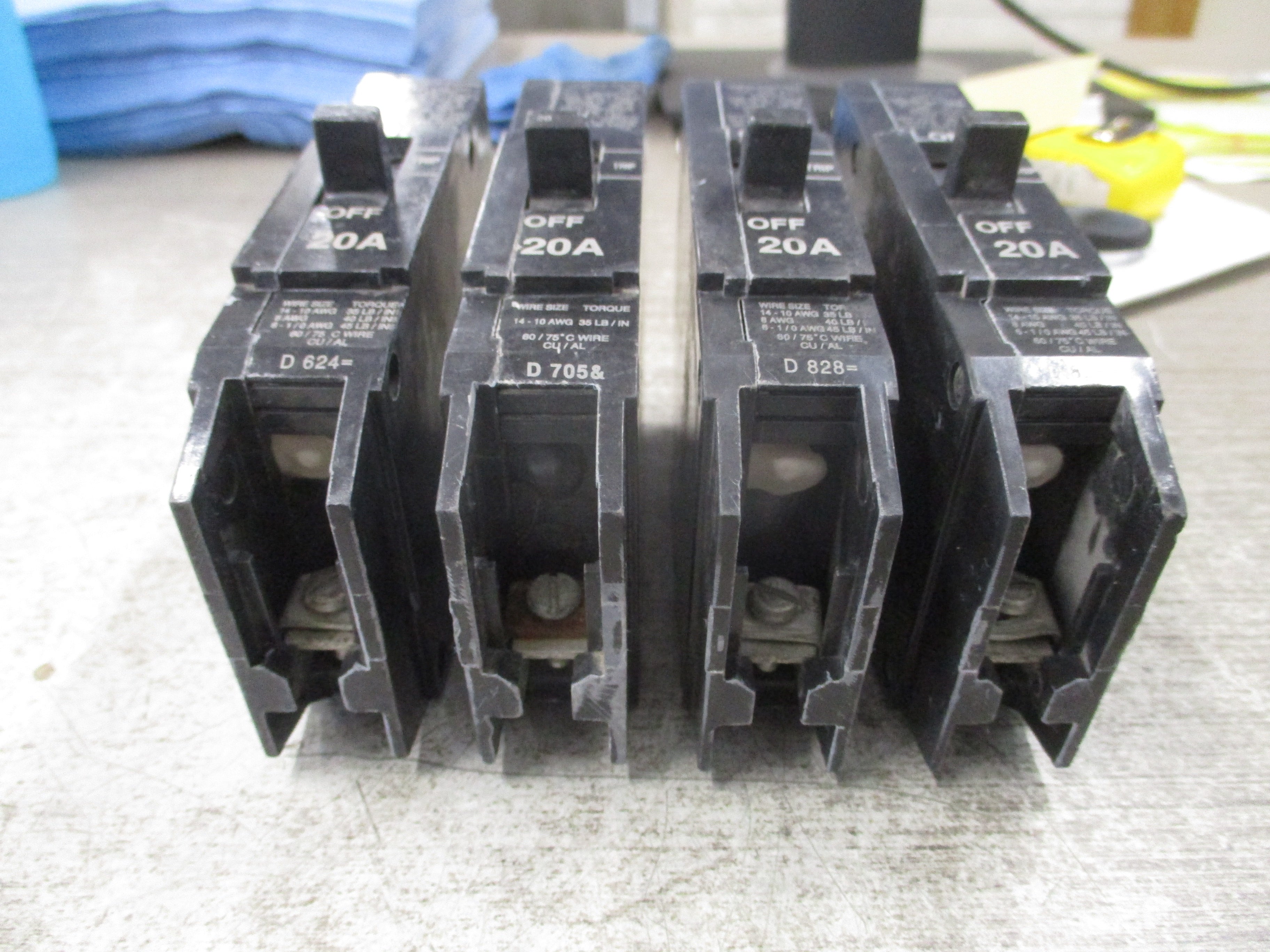 GE Type TEY Circuit Breaker TEY120 20A 277V 1P *Lot of 4* Used