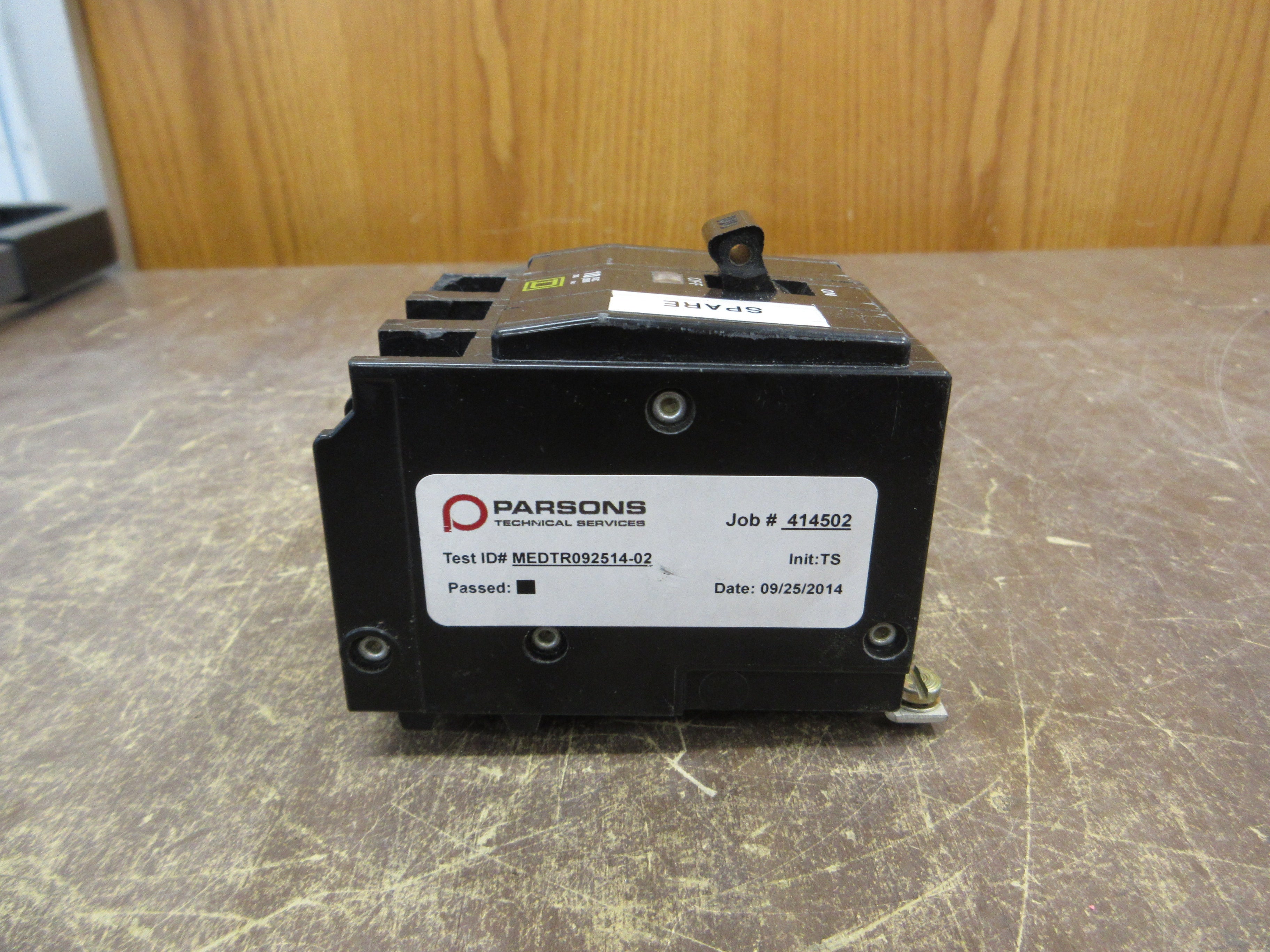 Square D Bolt-On Circuit Breaker QOB3100 100A 240V 3P Used