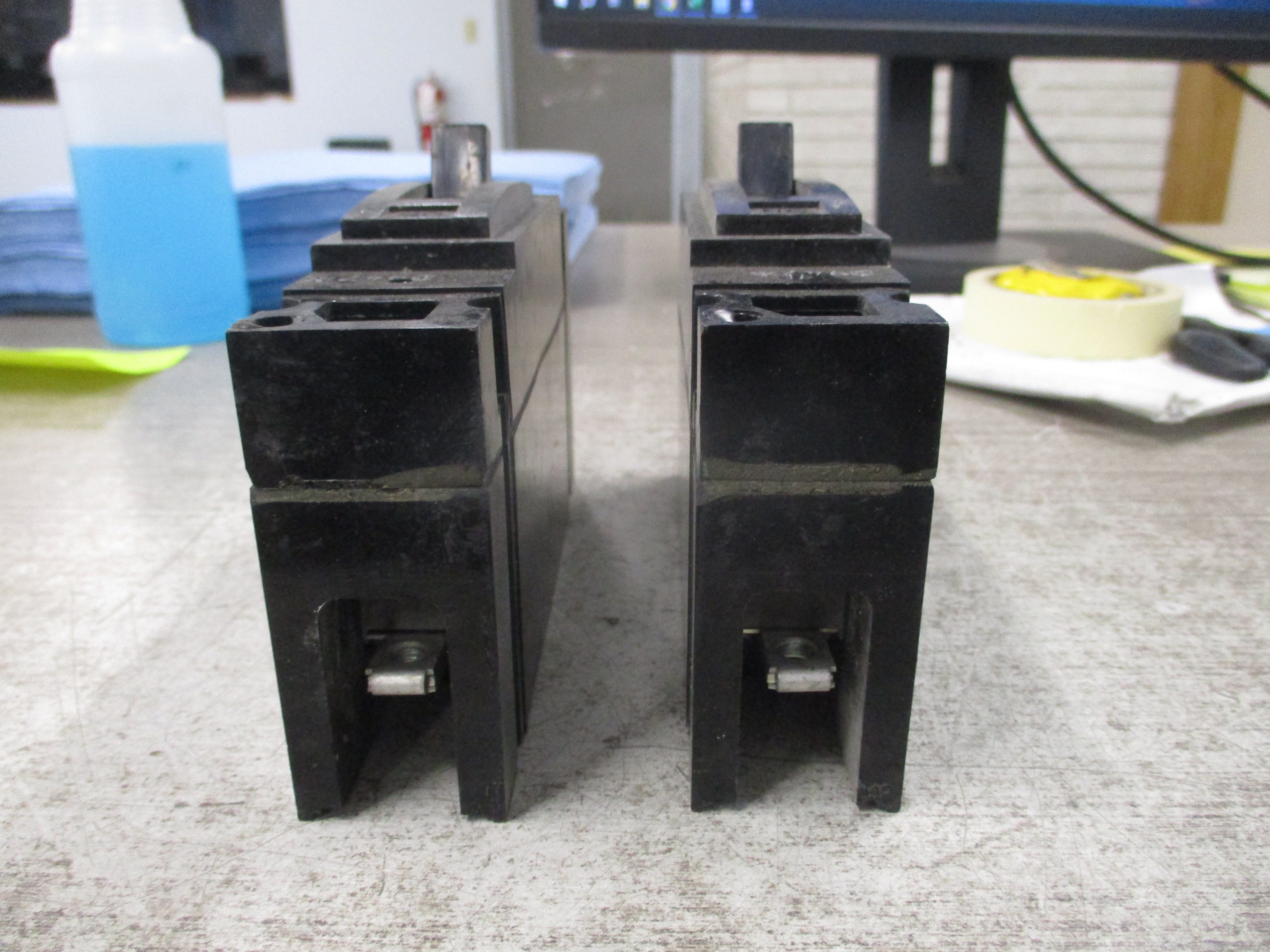 GE Circuit Breaker TED113020 20A 277V 1P *Lot of 2* Used