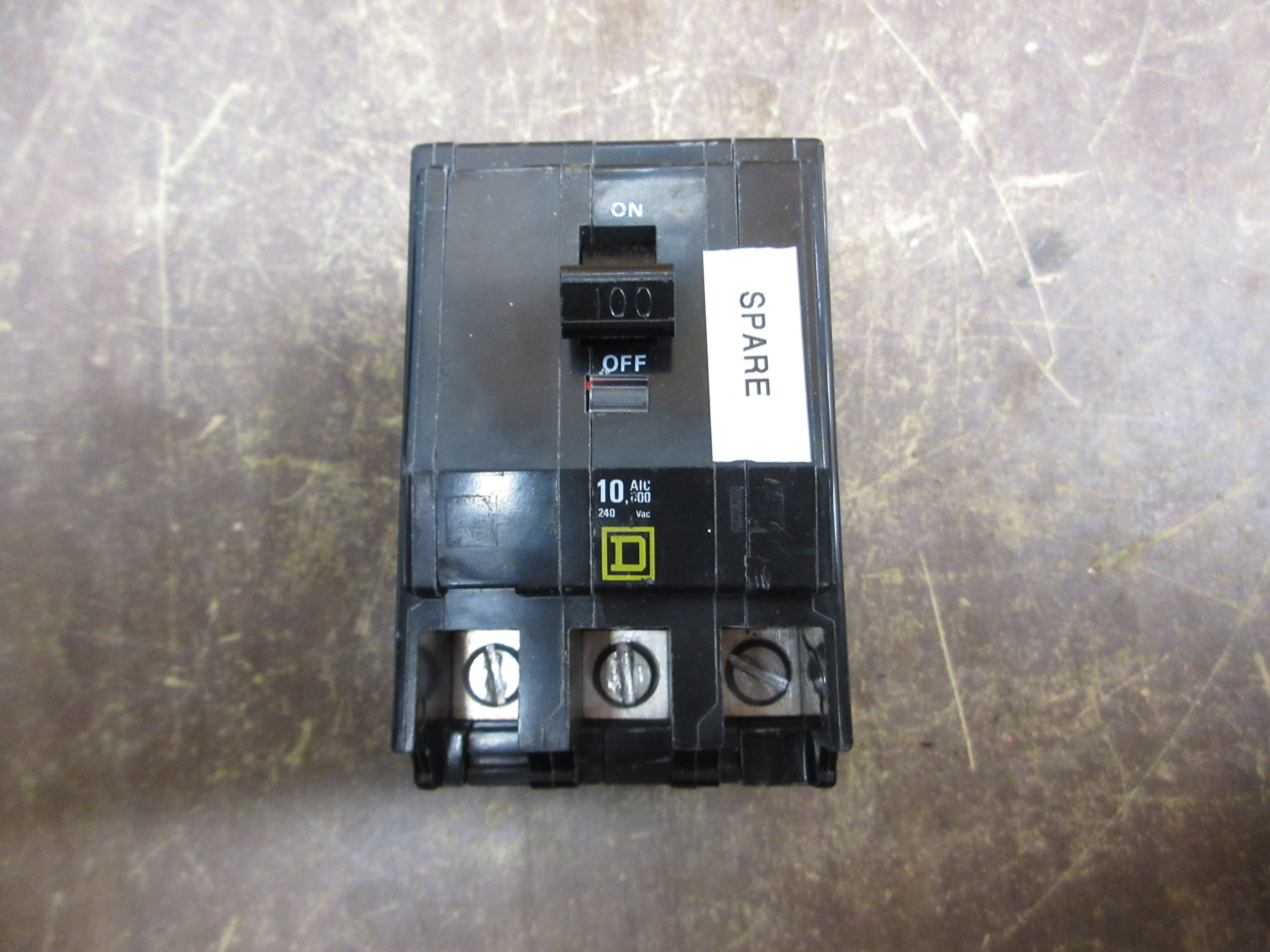Square D Bolt-On Circuit Breaker QOB3100 100A 240V 3P *Broken Mounting Clip* Used