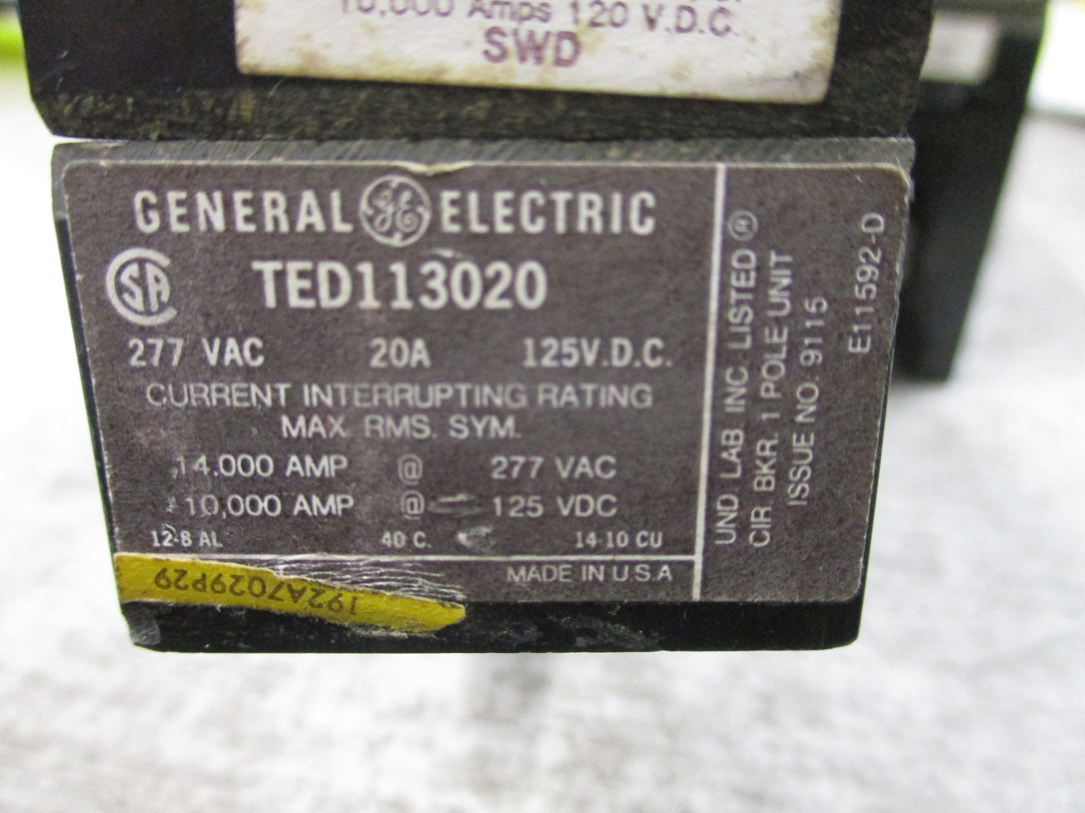 GE Circuit Breaker TED113020 20A 277V 1P *Lot of 2* Used
