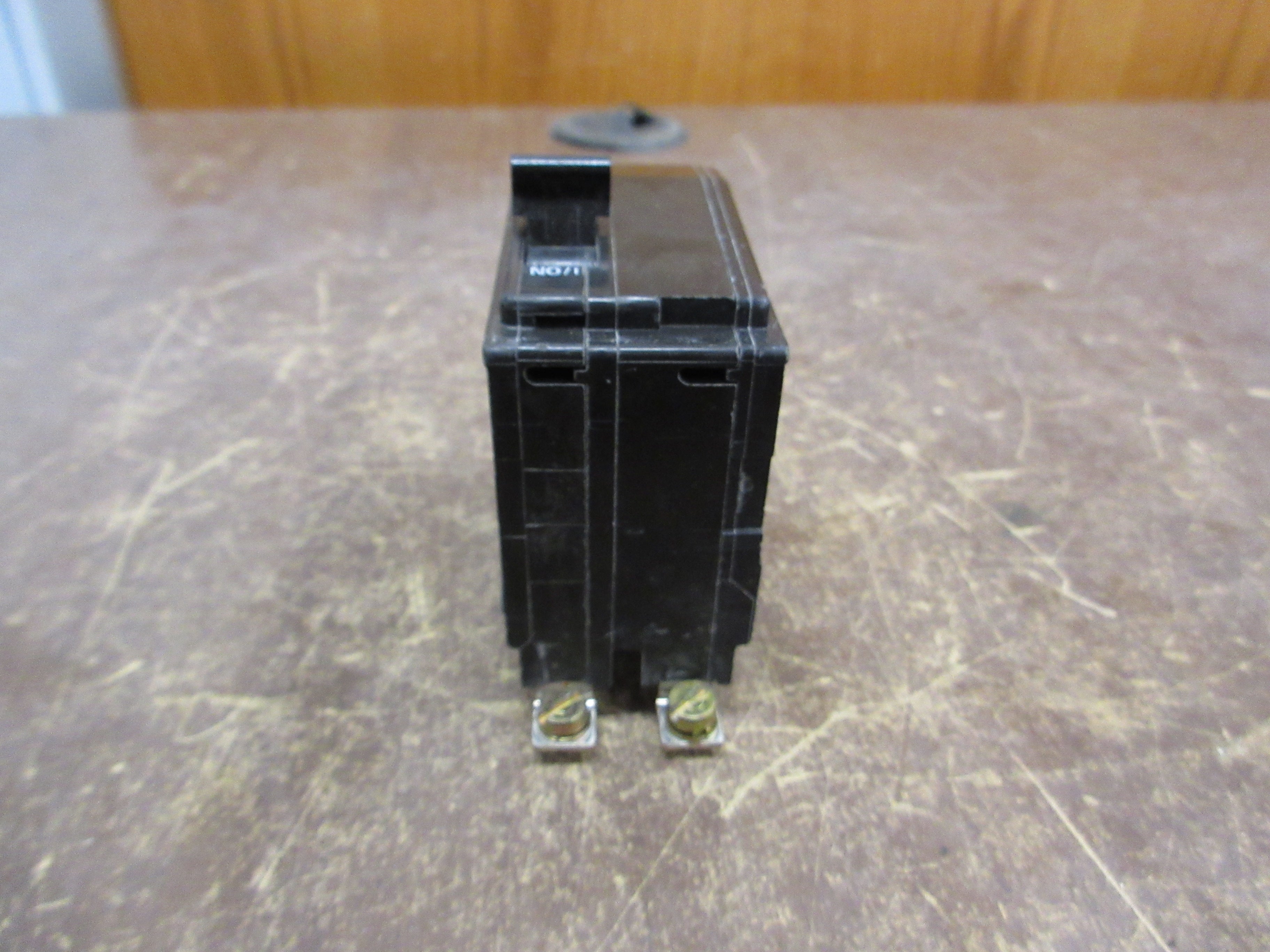 Square D Bolt-On Circuit Breaker QOB230 30A 120/240V 2P *Lot of 2* Used