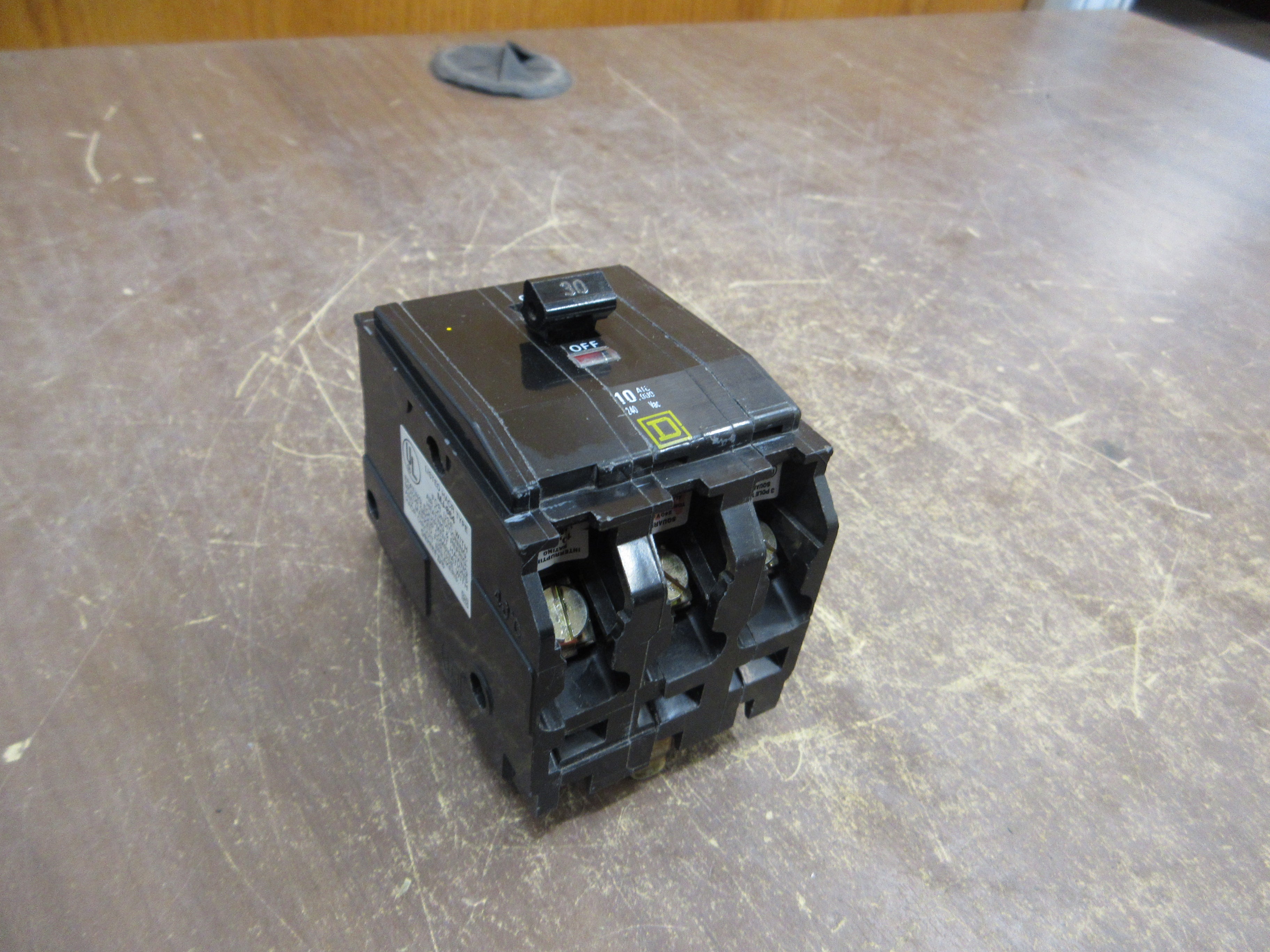 Square D Bolt-On Circuit Breaker QOB330 240V 30A 3P Used