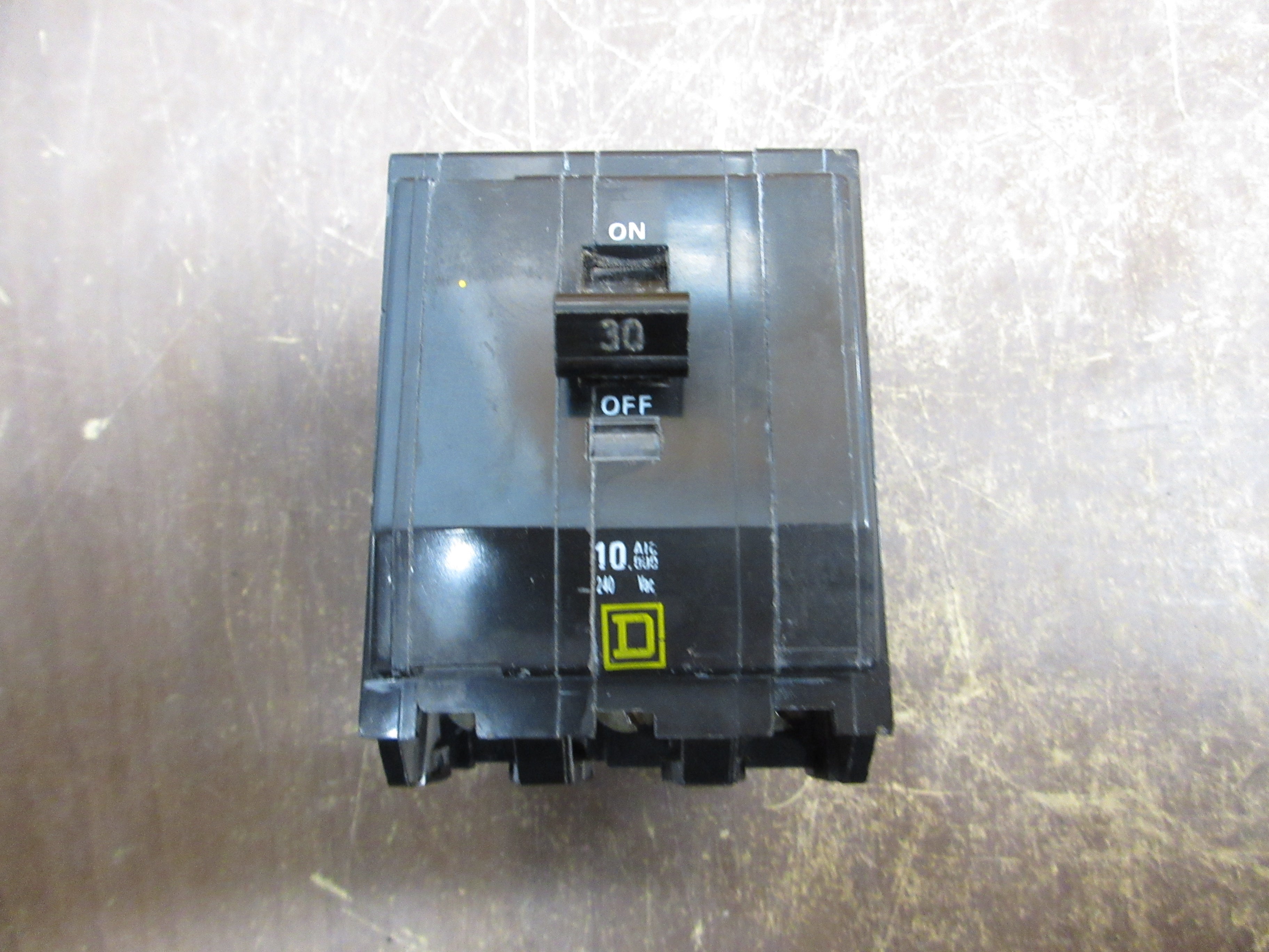 Square D Bolt-On Circuit Breaker QOB330 240V 30A 3P Used