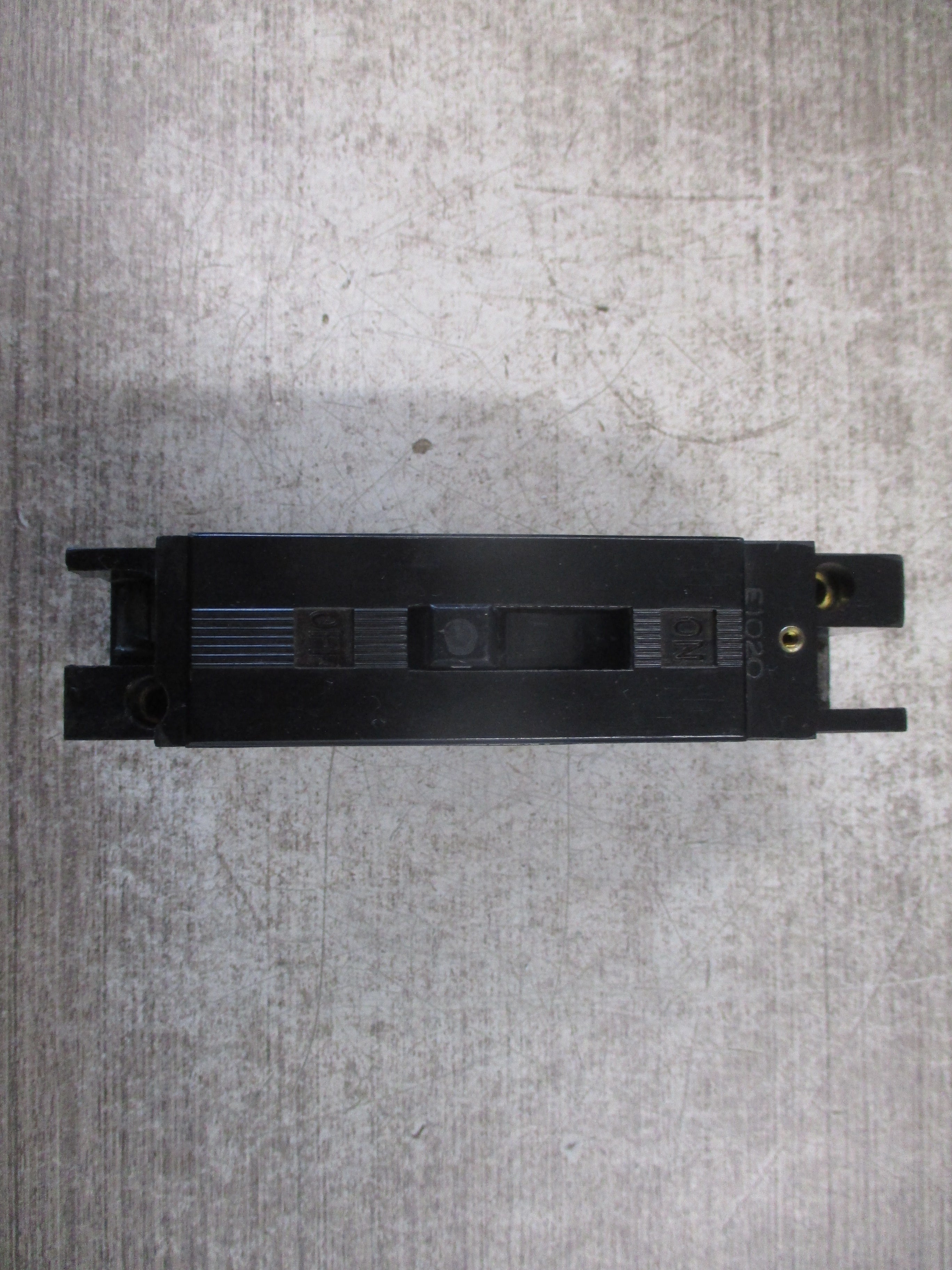 Westinghouse Circuit Breaker E1020 20A 120V 1P Used