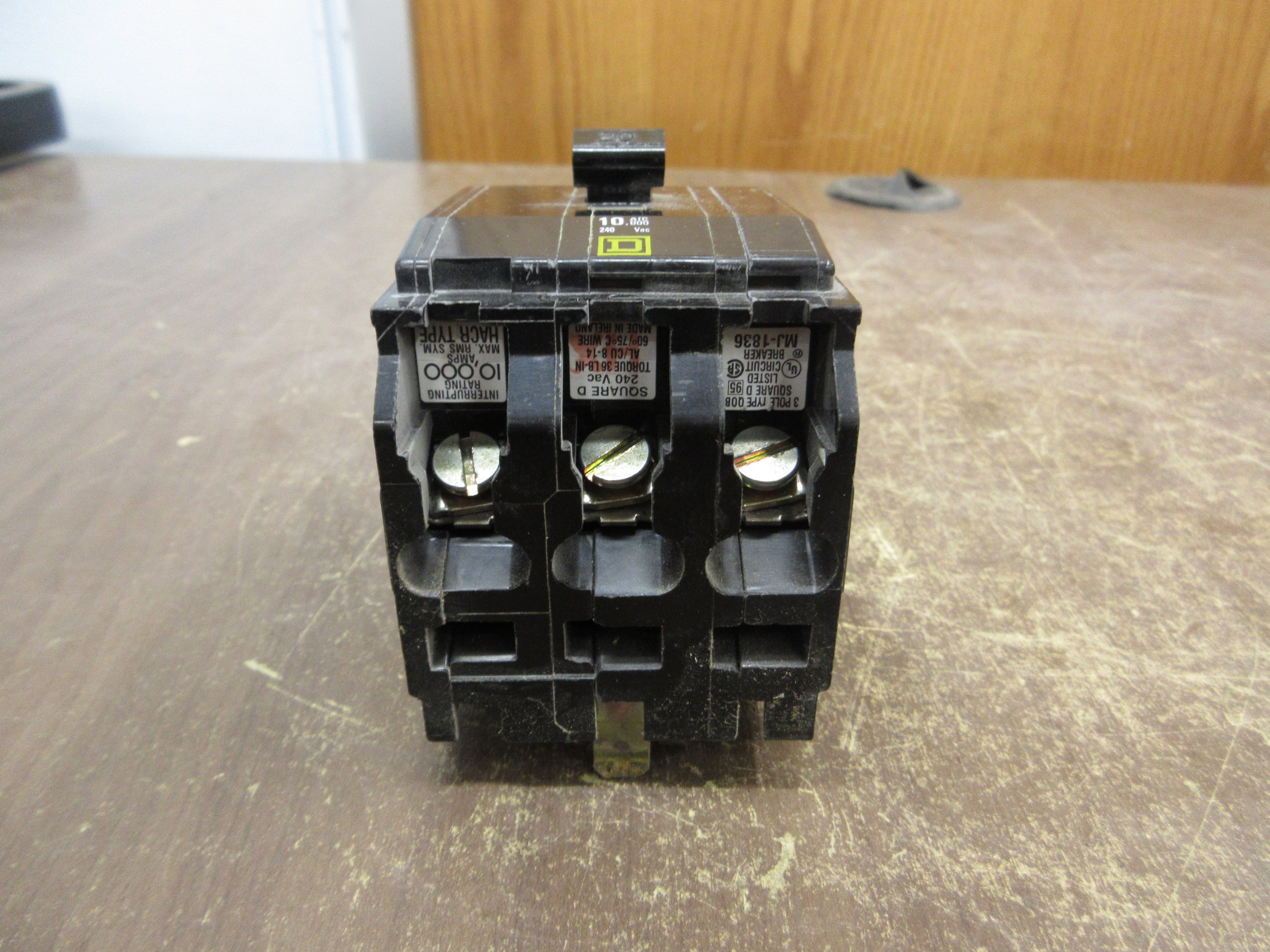 Square D Circuit Breaker QOB320 20A 240V 3P Used