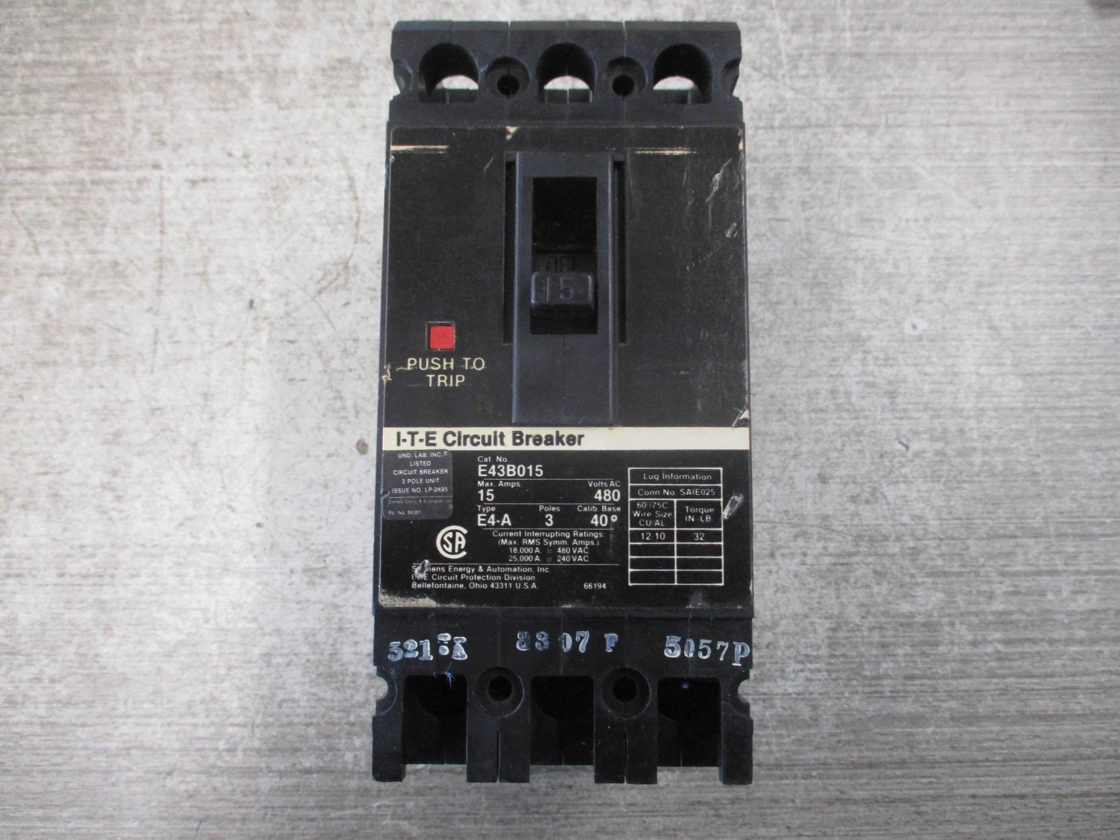 Siemens Circuit Breaker E43B015 15A 480V 3P Used