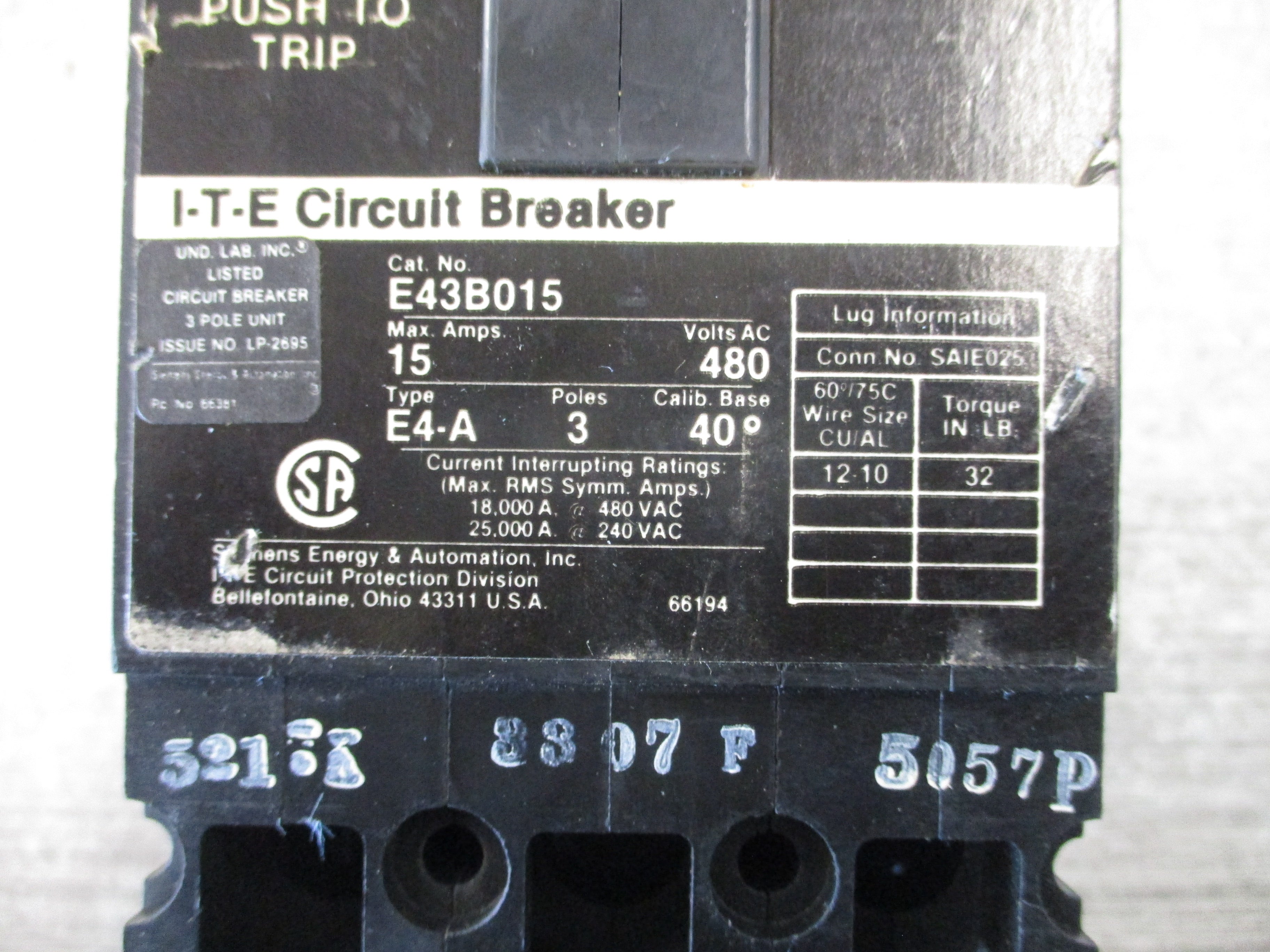 Siemens Circuit Breaker E43B015 15A 480V 3P Used