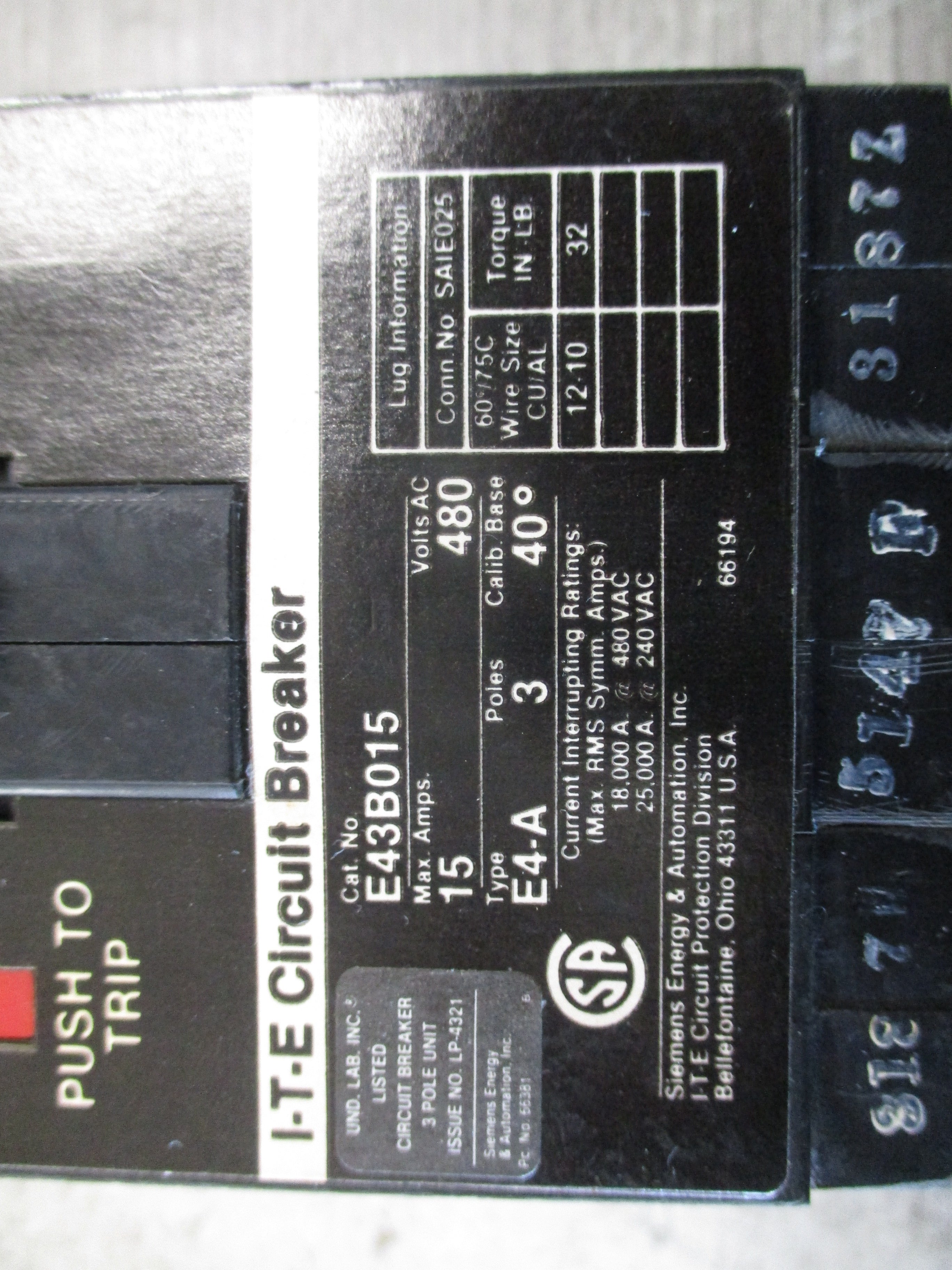 Siemens Circuit Breaker E43B015 15A 480V 3P *No Lugs* Used