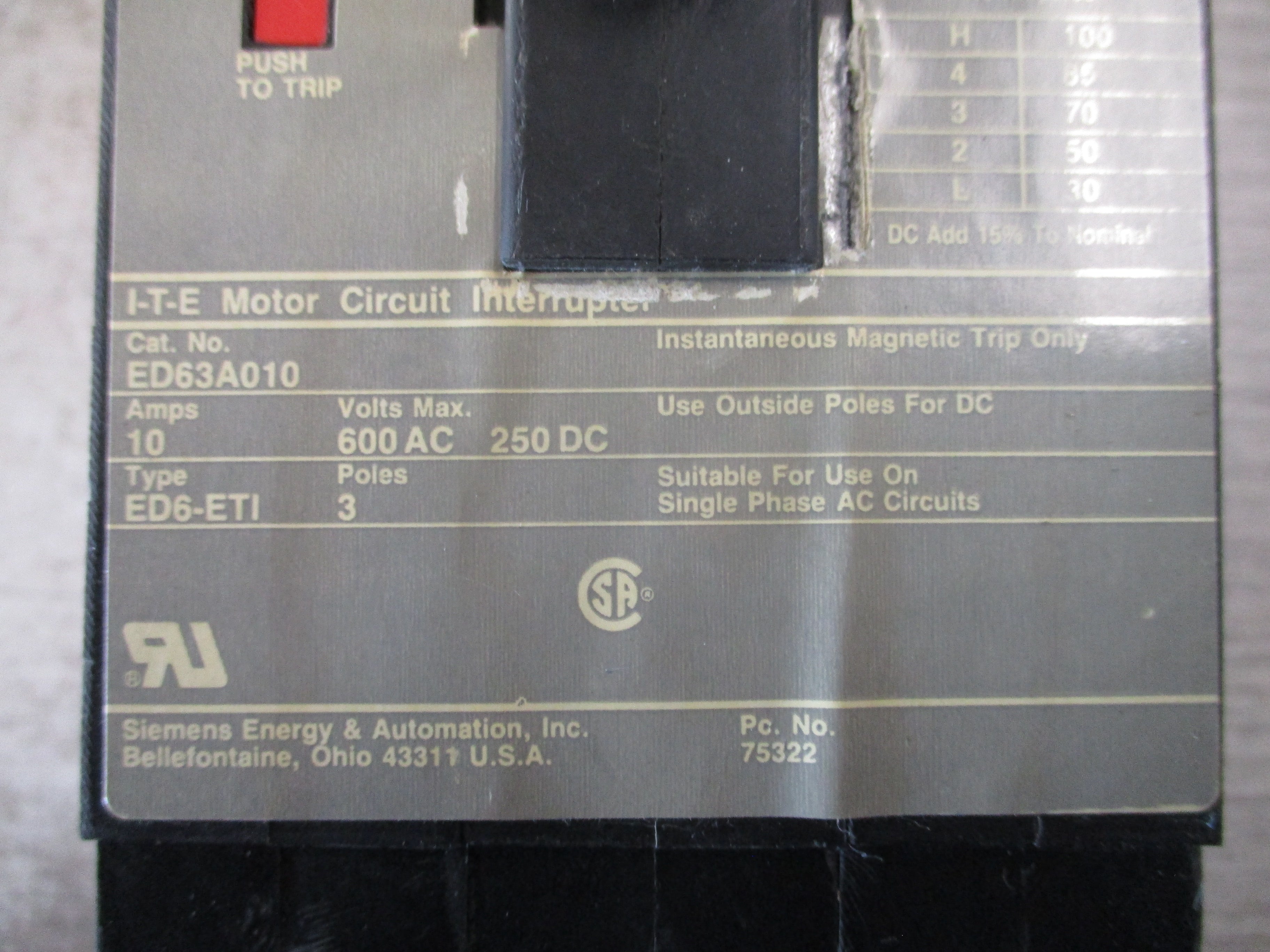 Siemens Circuit Breaker ED63A010 10A 600V 3P *Lug in / Lug out* Used