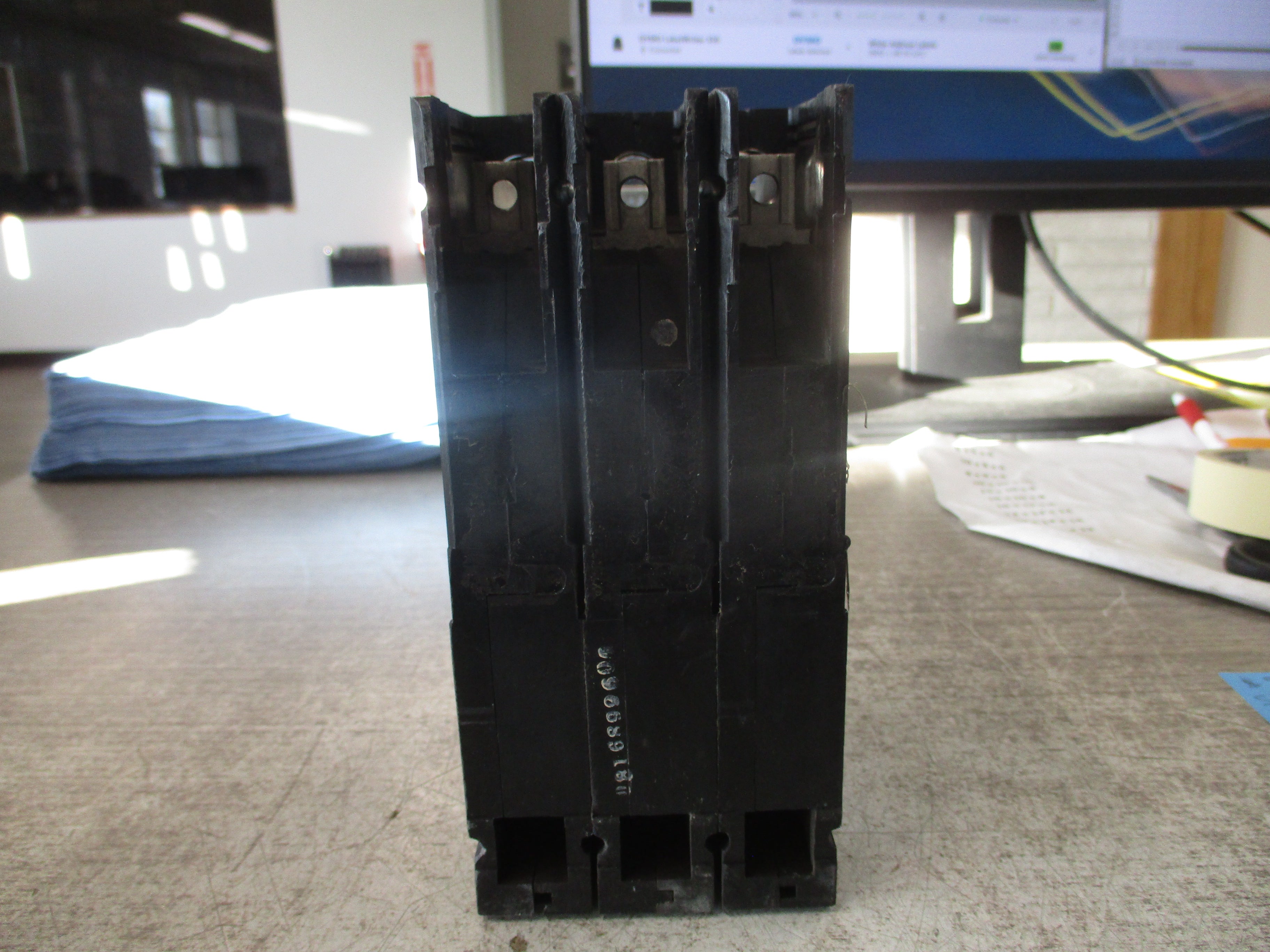 Siemens Circuit Breaker ED63A010 10A 600V 3P *Lug in Lug out* Used