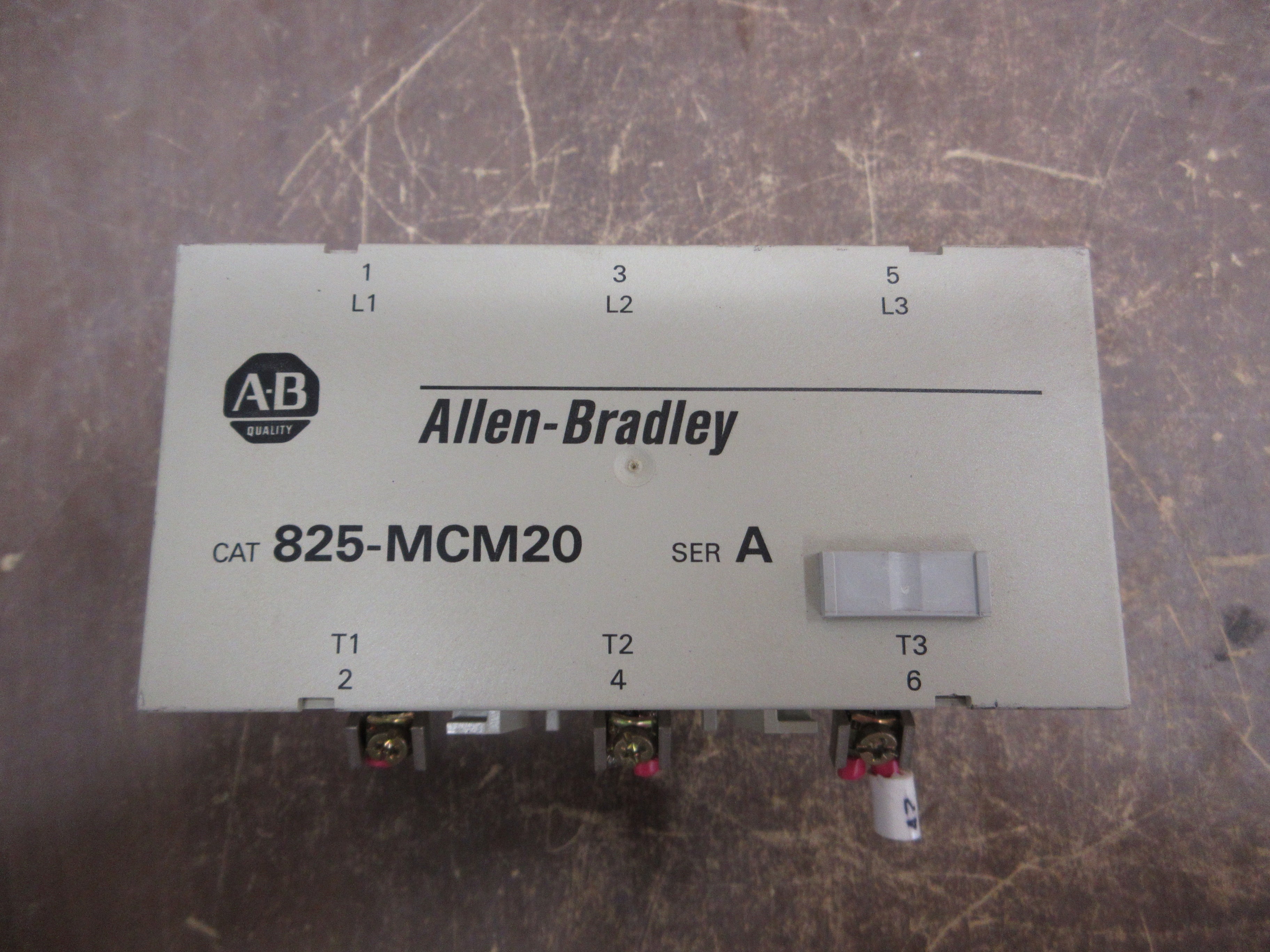 Allen-Bradley Converter 825-MCM20 Ser A 600V Range: 2.5-20A Used