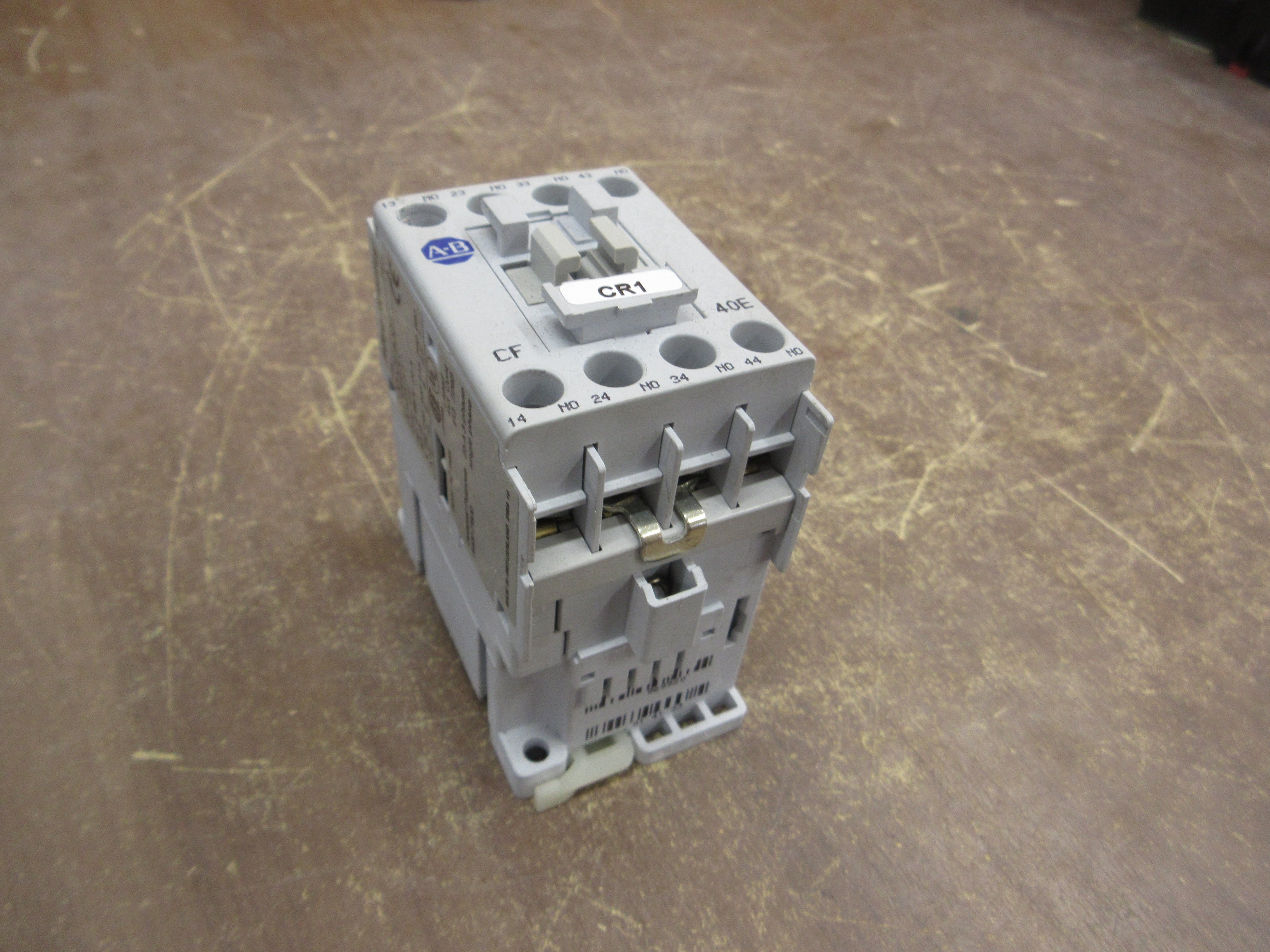 Allen-Bradley Contactor 700-CF400* 120V Coil 25A 600V Used