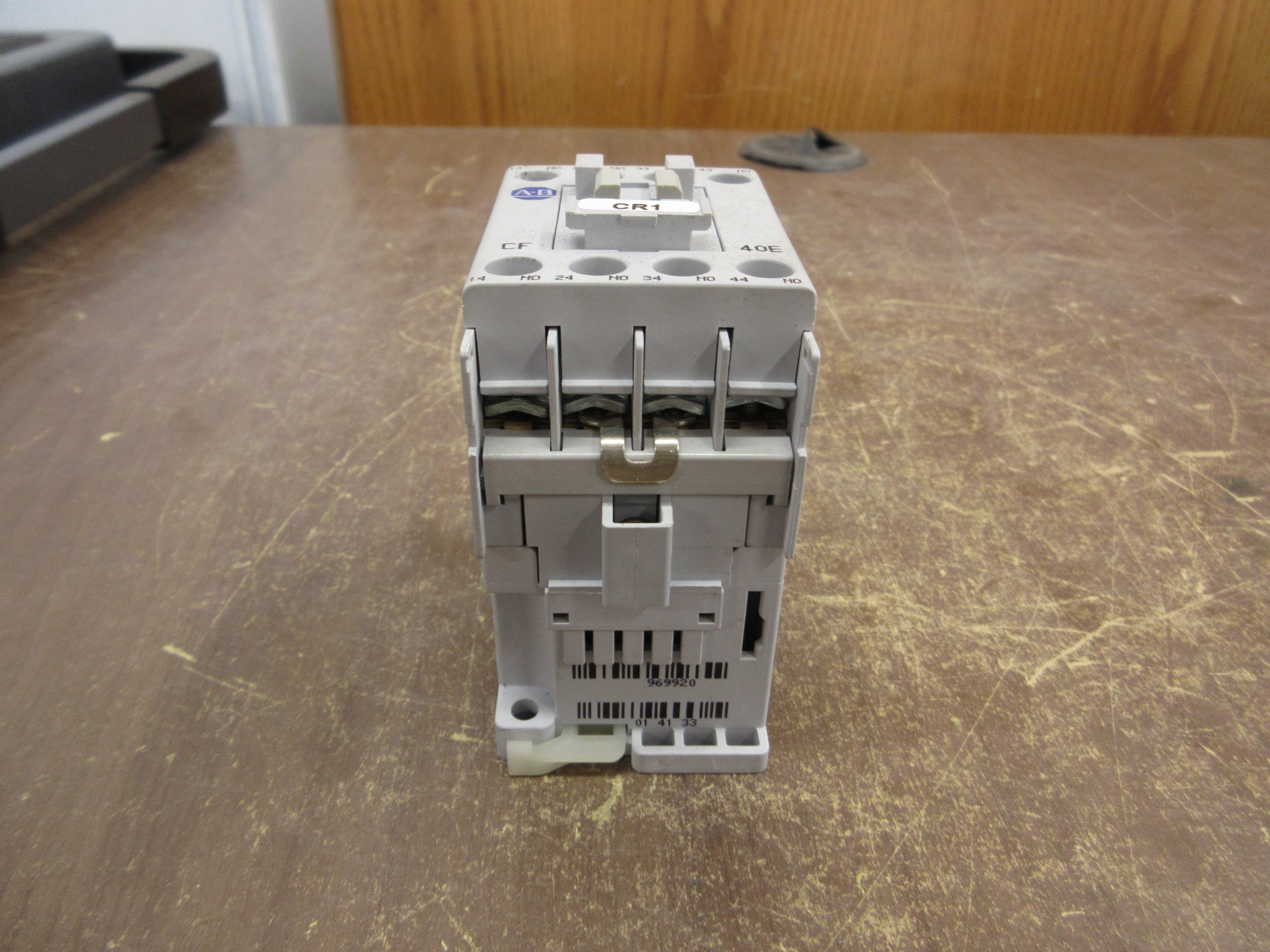 Allen-Bradley Contactor 700-CF400* 120V Coil 25A 600V Used