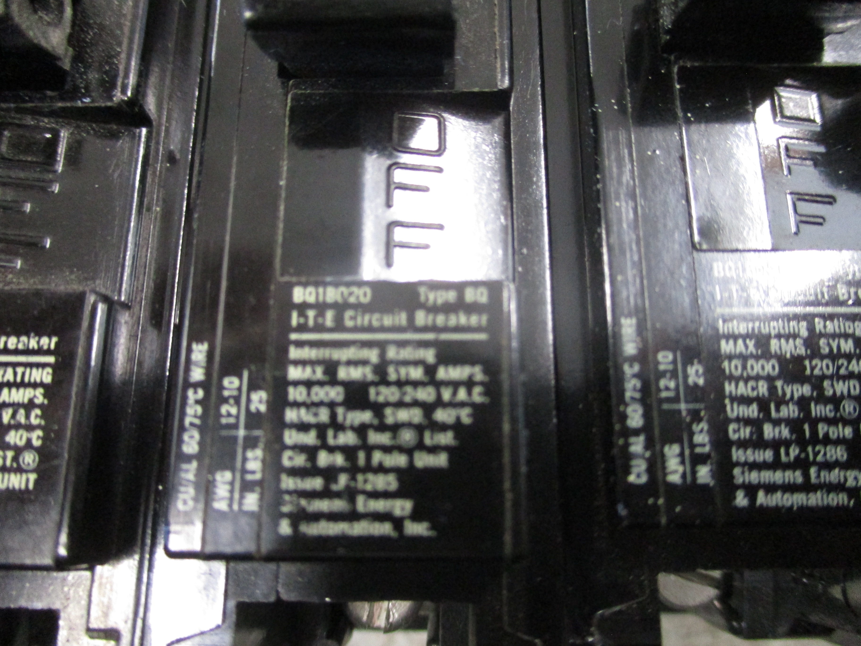 Siemens ITE Circuit Breaker BQ1B020 20A 120/240V 1P *Lot of 20* Used