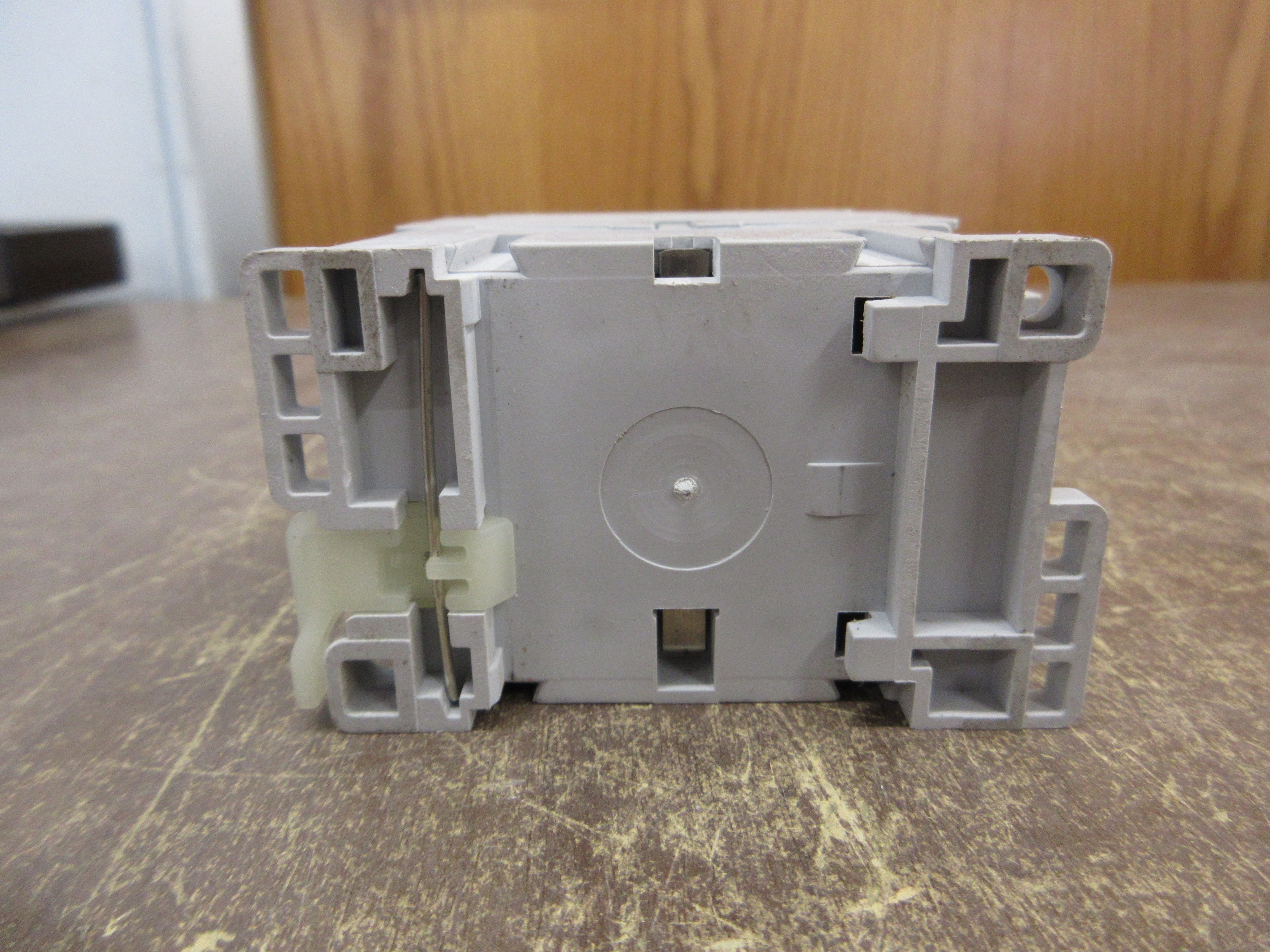 Allen-Bradley Contactor 700-CF400* 120V Coil 25A 600V Used