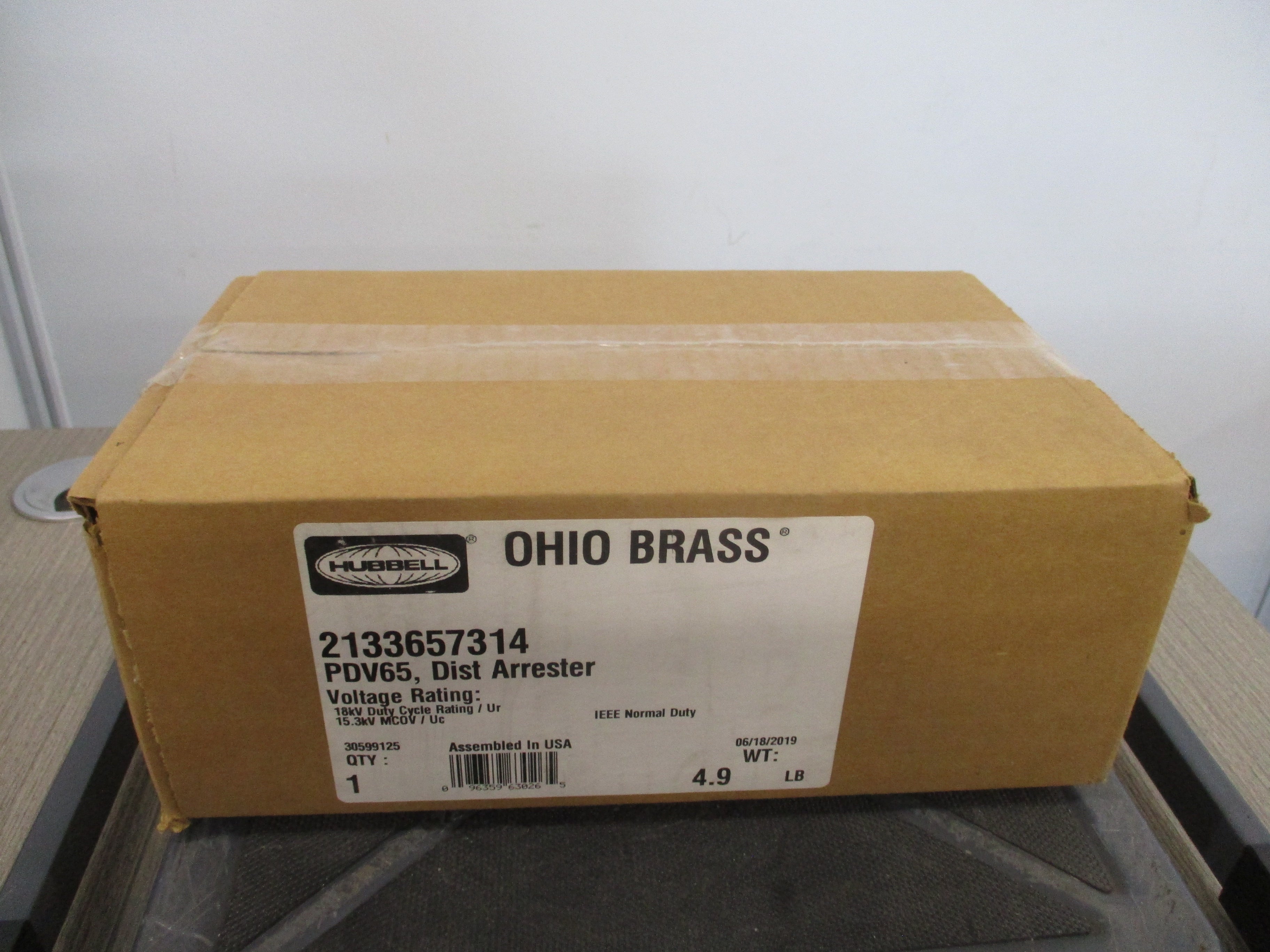 Hubbell Ohio Brass PDV65 Distribution Arrester 2133657314 15.3KV MCOV