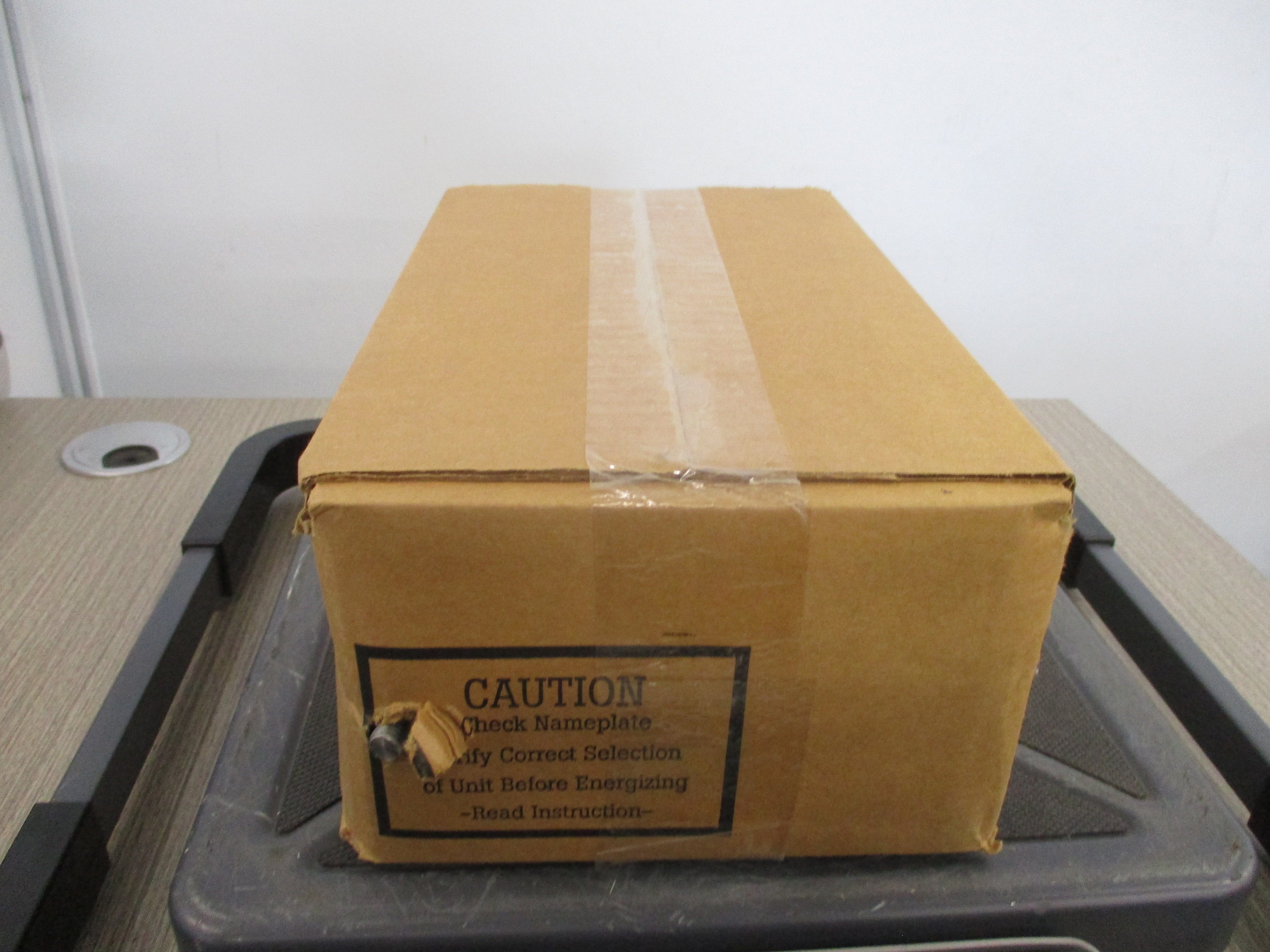 Hubbell Ohio Brass PDV65 Distribution Arrester 2133657314 15.3KV MCOV
