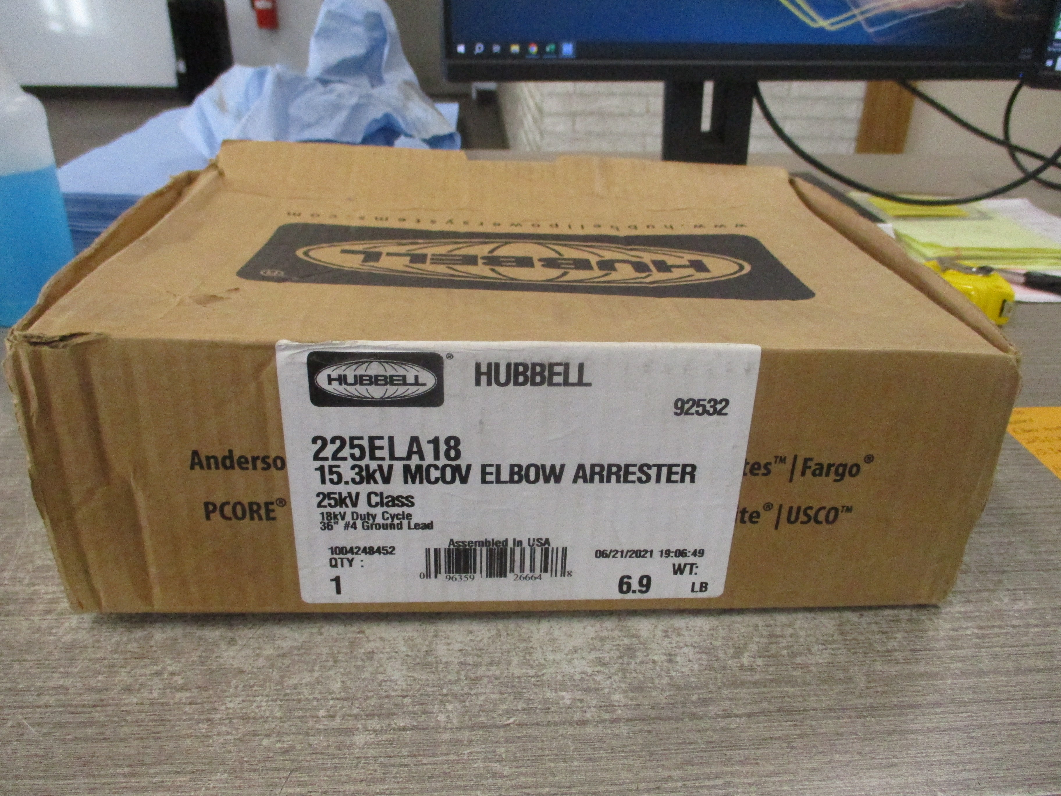 Hubbell Elbow Arrester 225ELA18 15.3KV MCOV New Surplus