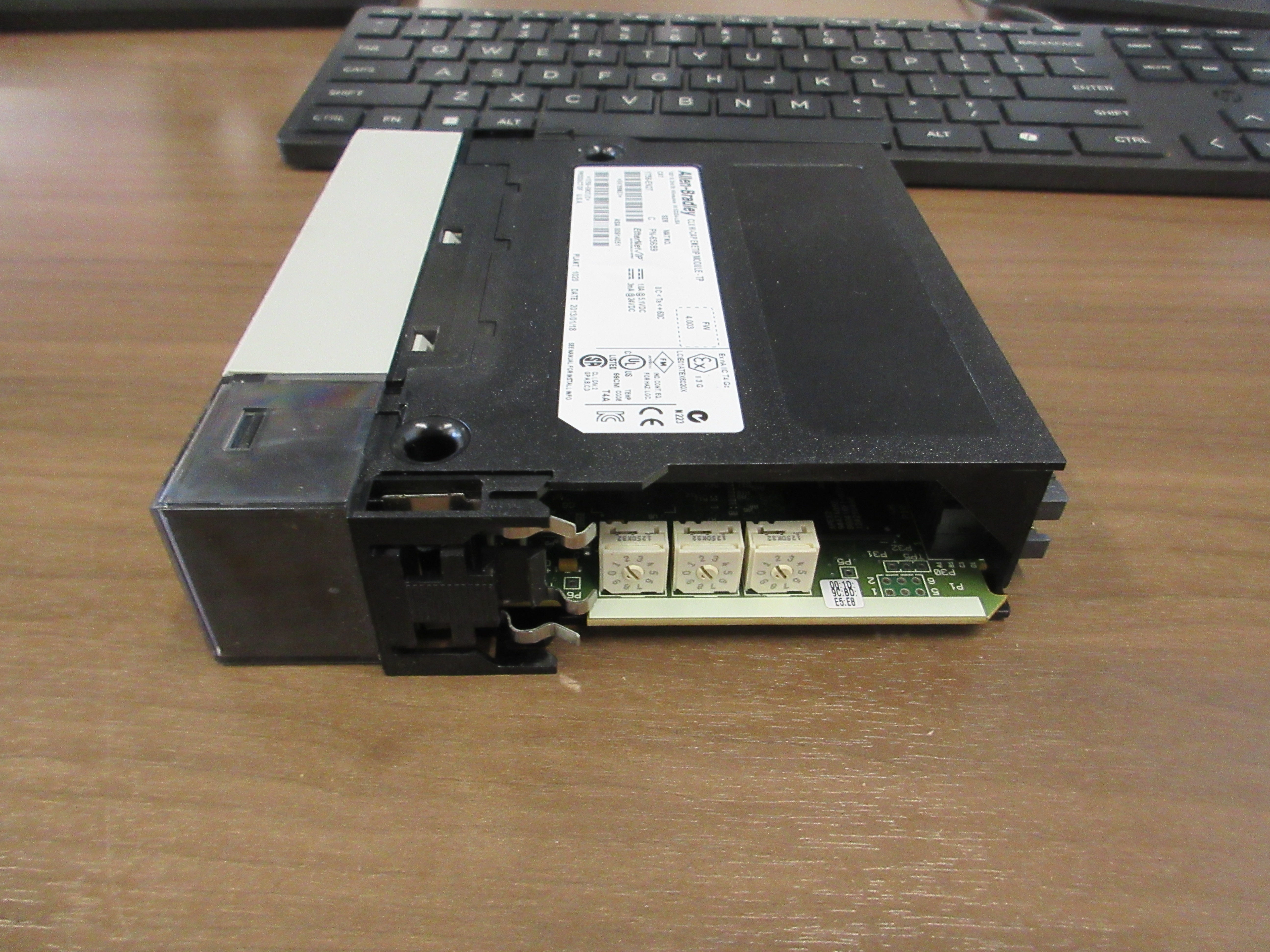 Allen-Bradley ControlLogix Hi-CAP ENET/IP Module 1756-EN2T Ser. C FW: 4.003 Used
