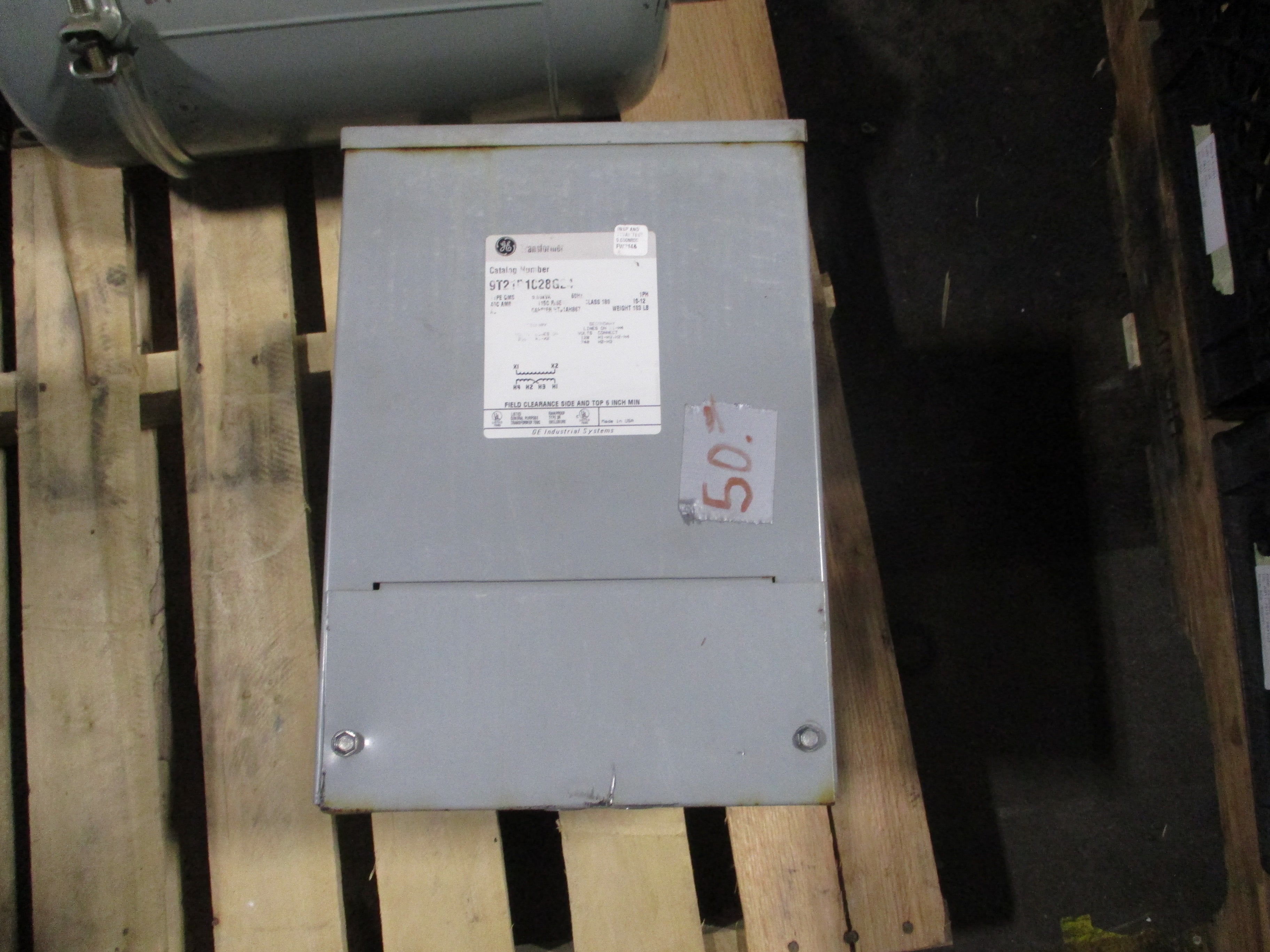 GE 3R Transformer 9T21B1028G24 5 KVA Pri: 208V Sec: 120/240V 1Ph 60Hz