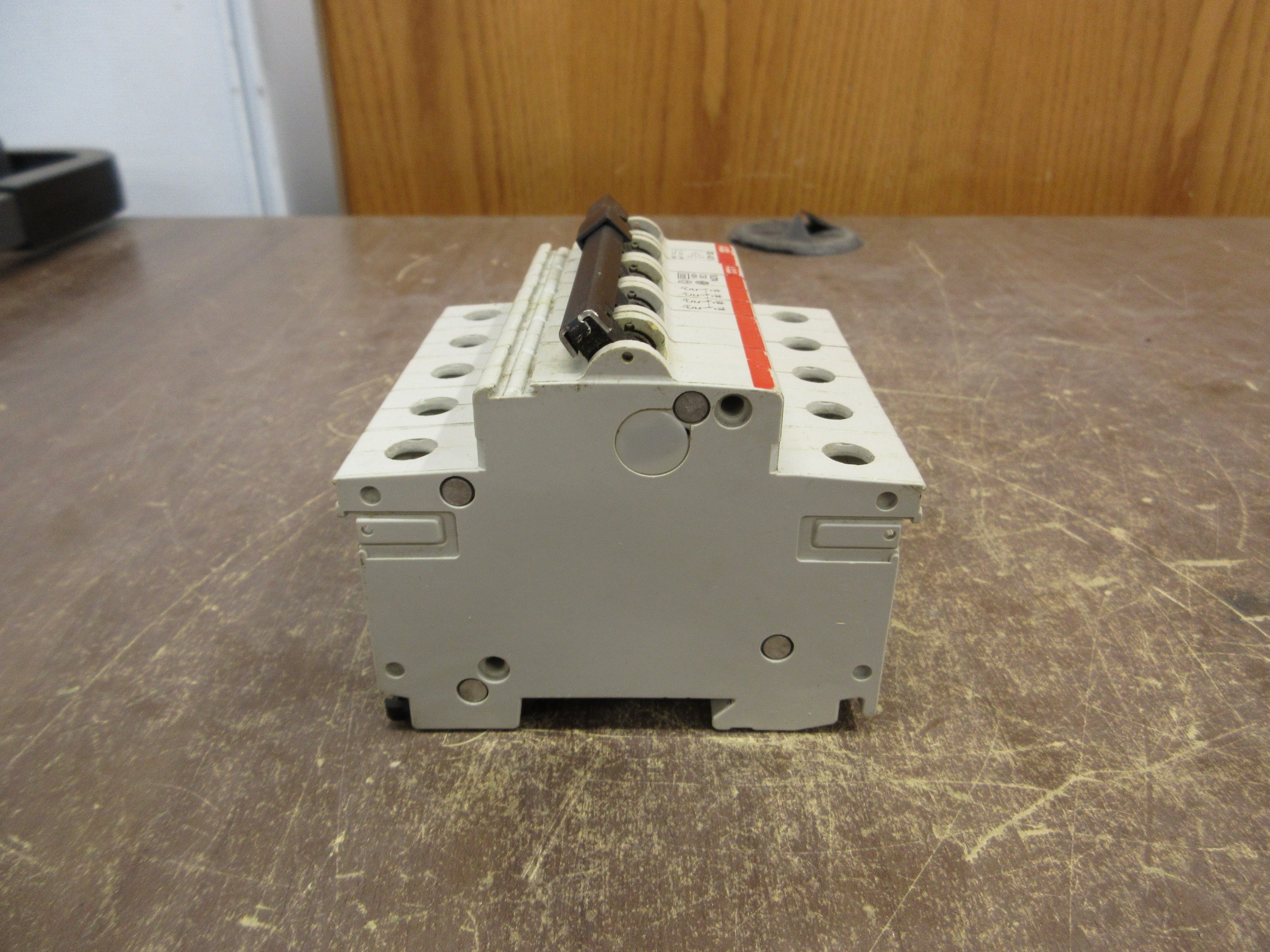 ABB Circuit Breaker S 274 C50 50A 400V 5P Used