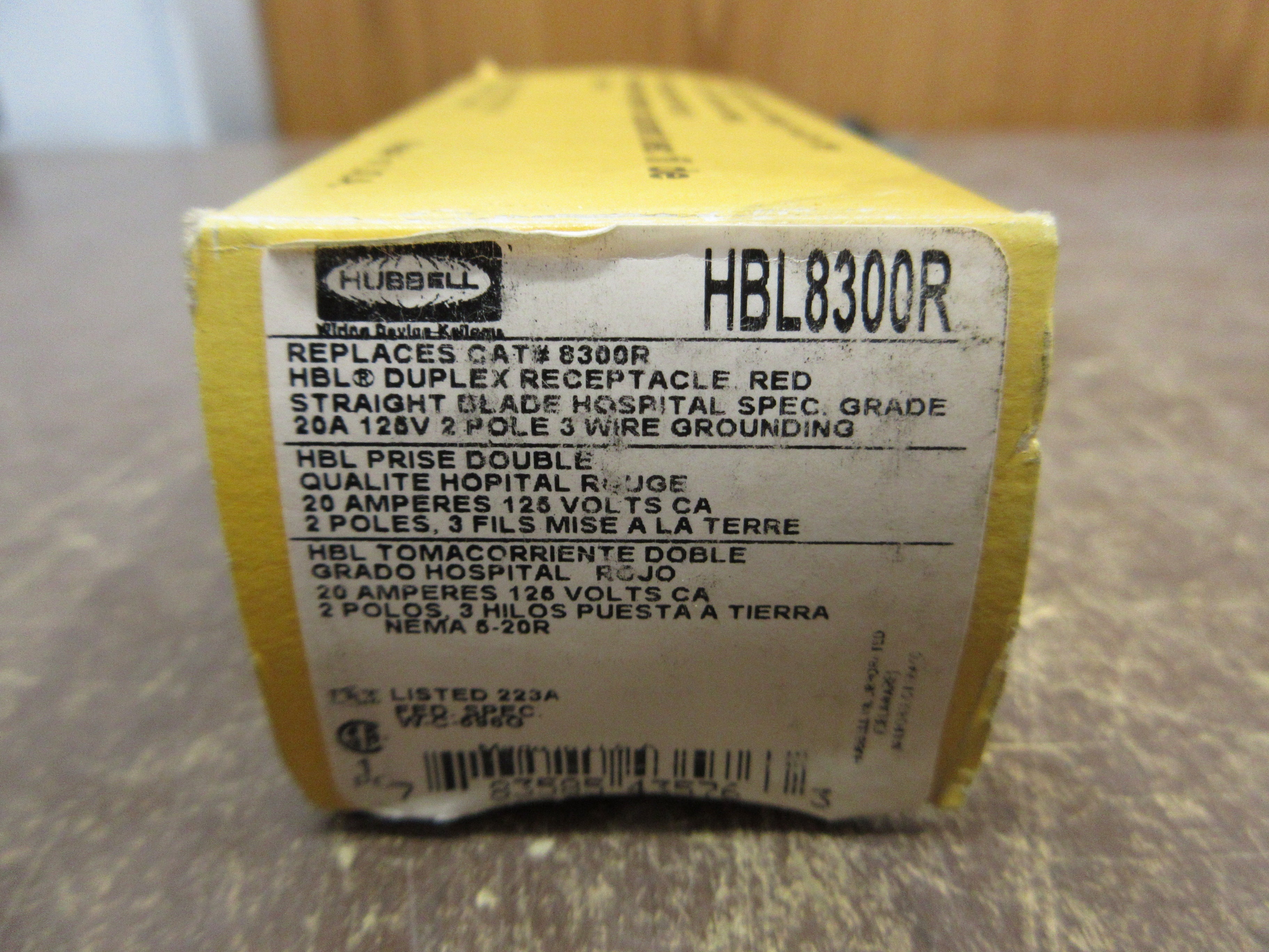 Hubbell Duplex Receptacle HBL8300R 20A 125A 2P 3W Red Hospital Spec. Grade
