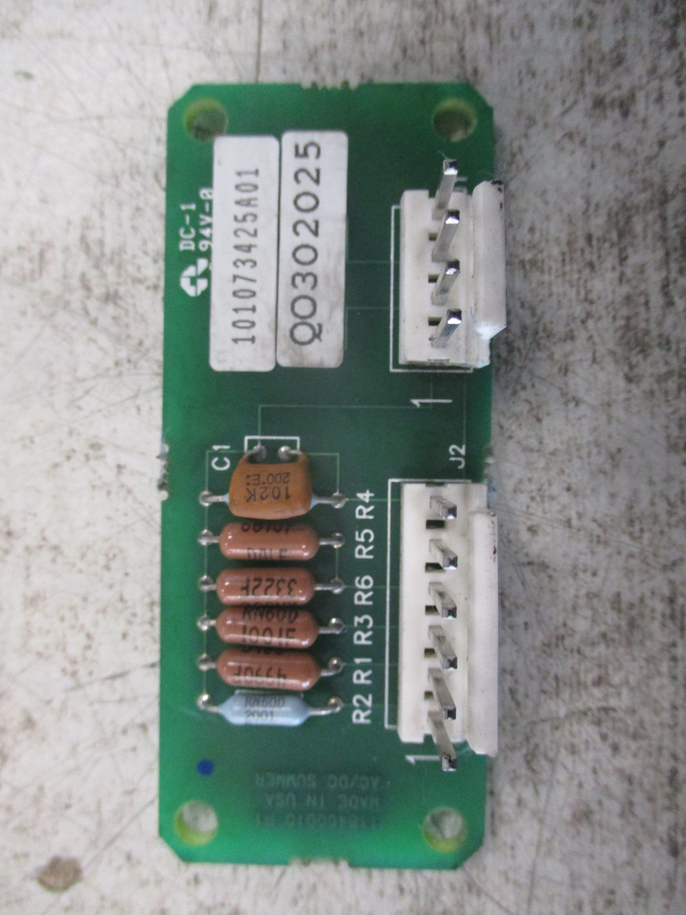 Eaton AC/DC Summer Board 101073425 Rev. A01 Used