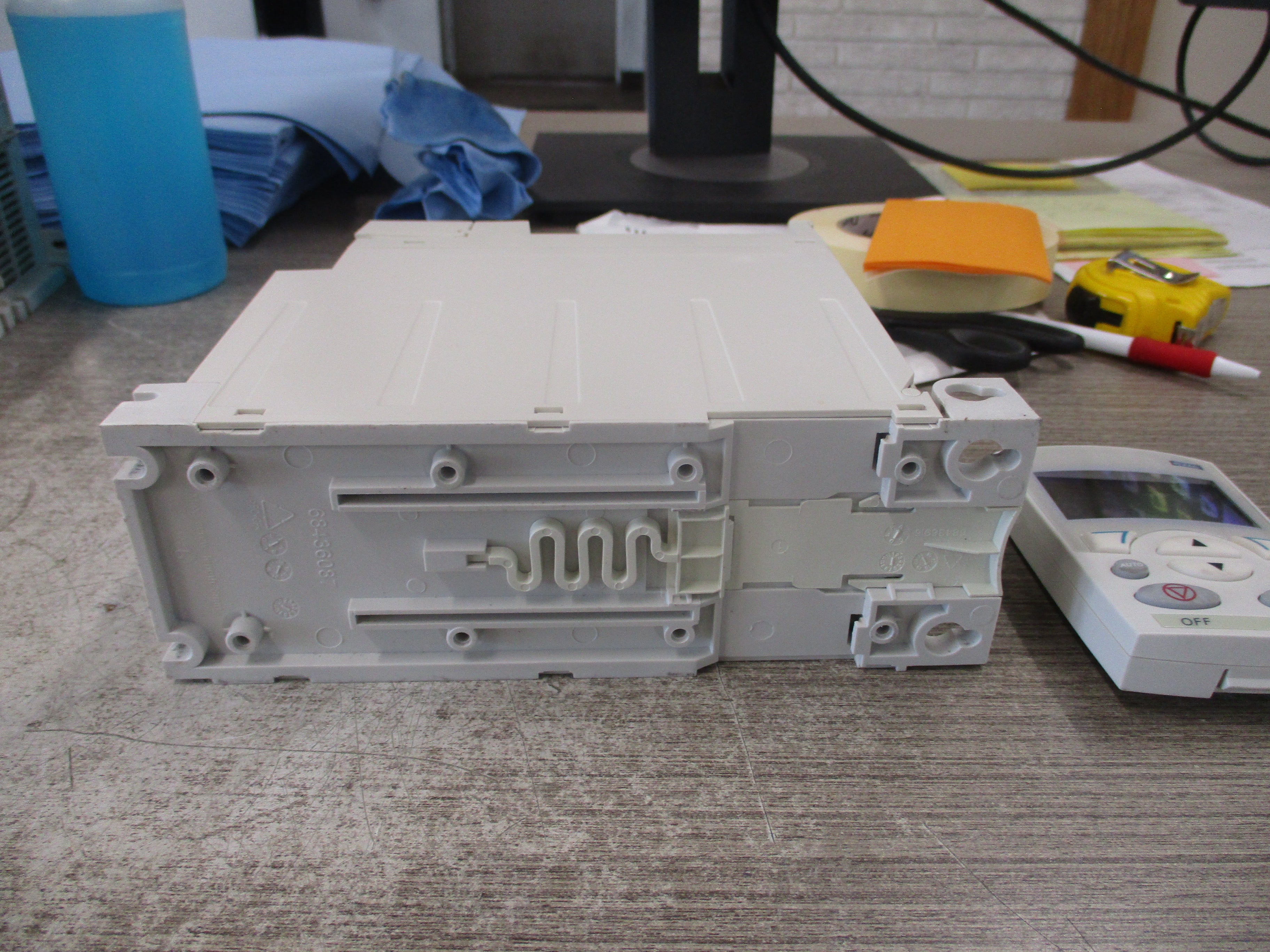 ABB ACS320 AC Drive ACS320-03U-03A3-4 1.5HP 3Ph