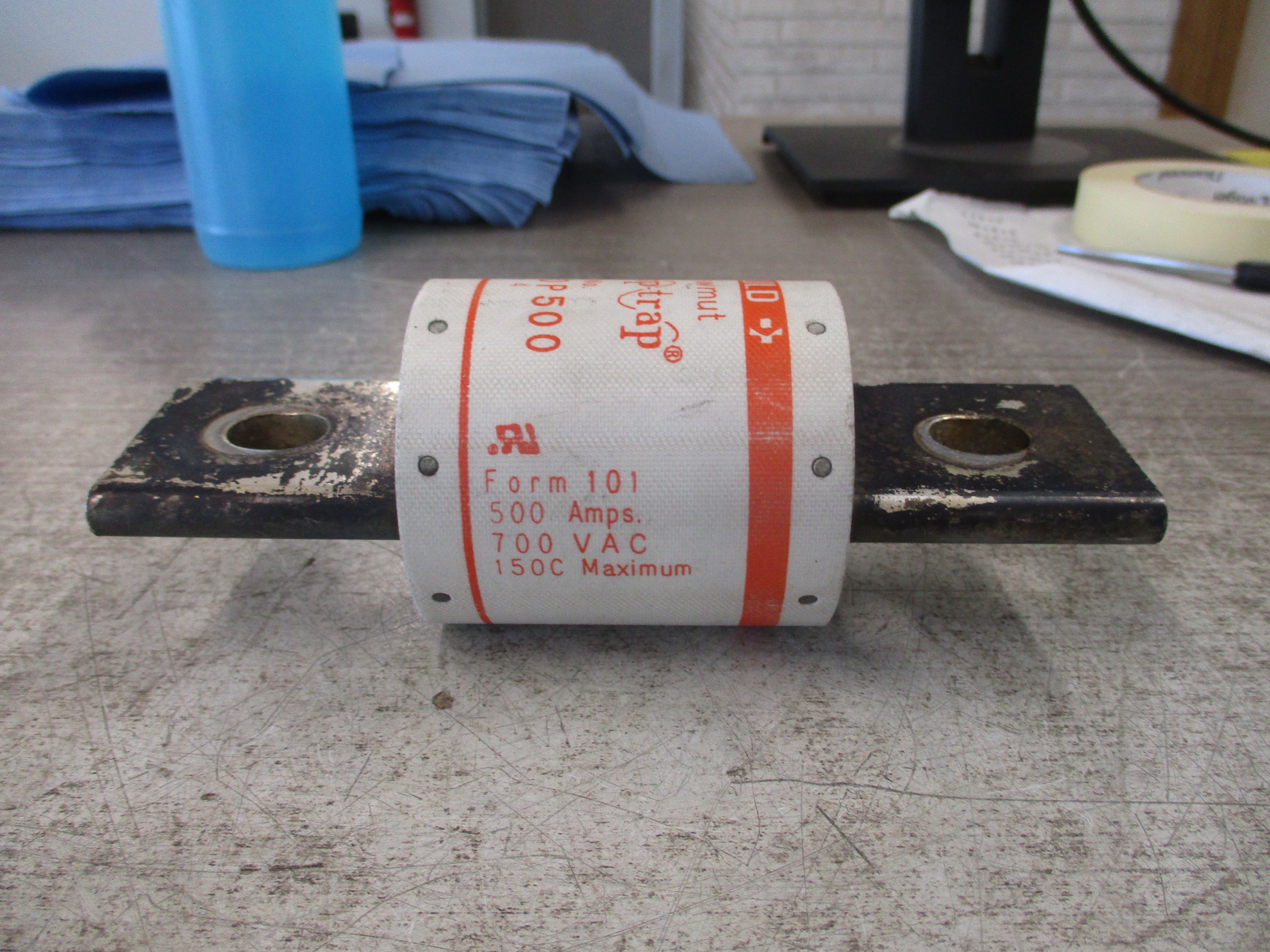 Gould Shawmut Amp-Trap Fuse A70P500 500A 700V Used