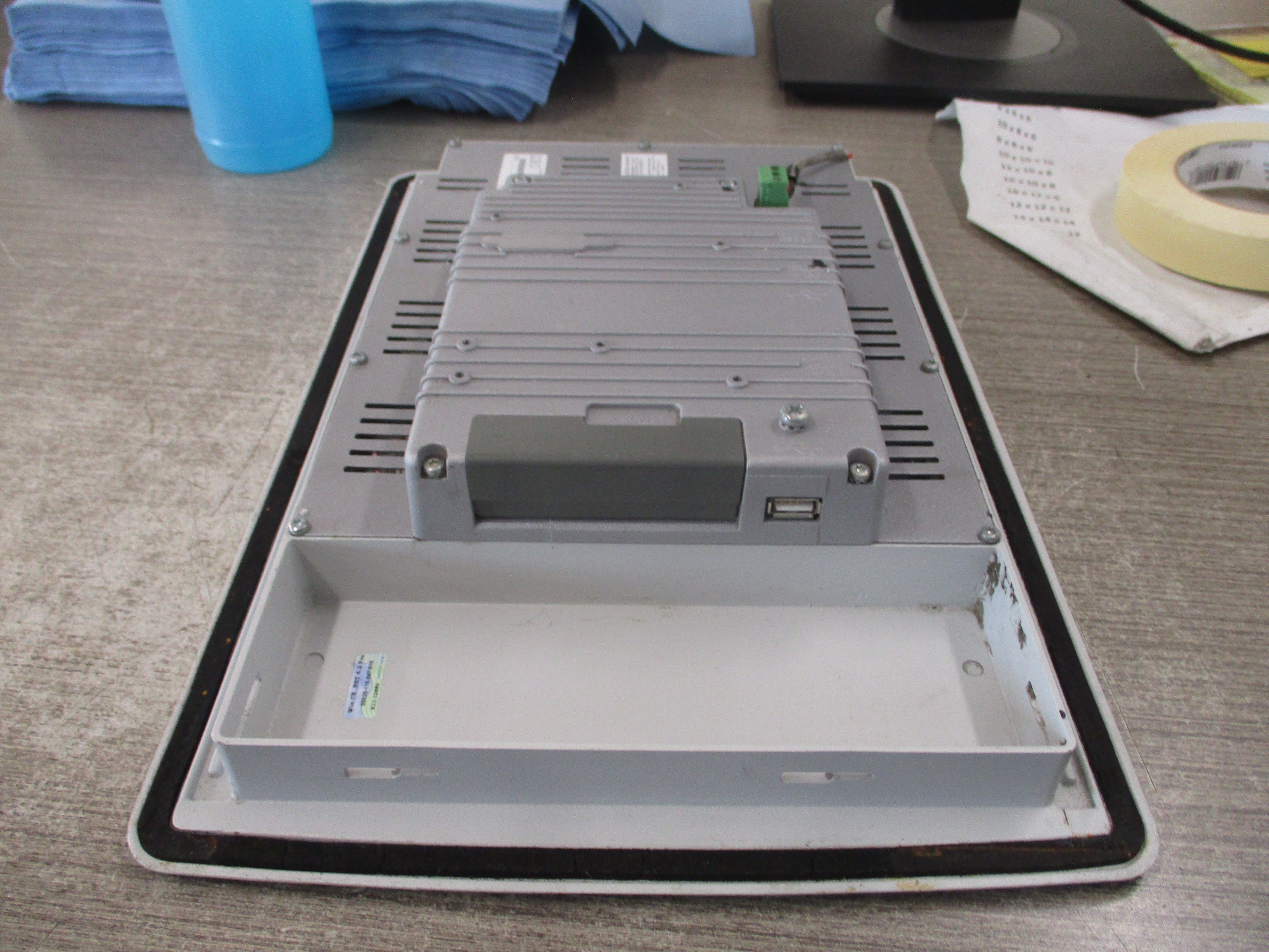 ABB PP846 Process Panel 3BSE042238R1 PR: A *No Mounting Hardware* Used