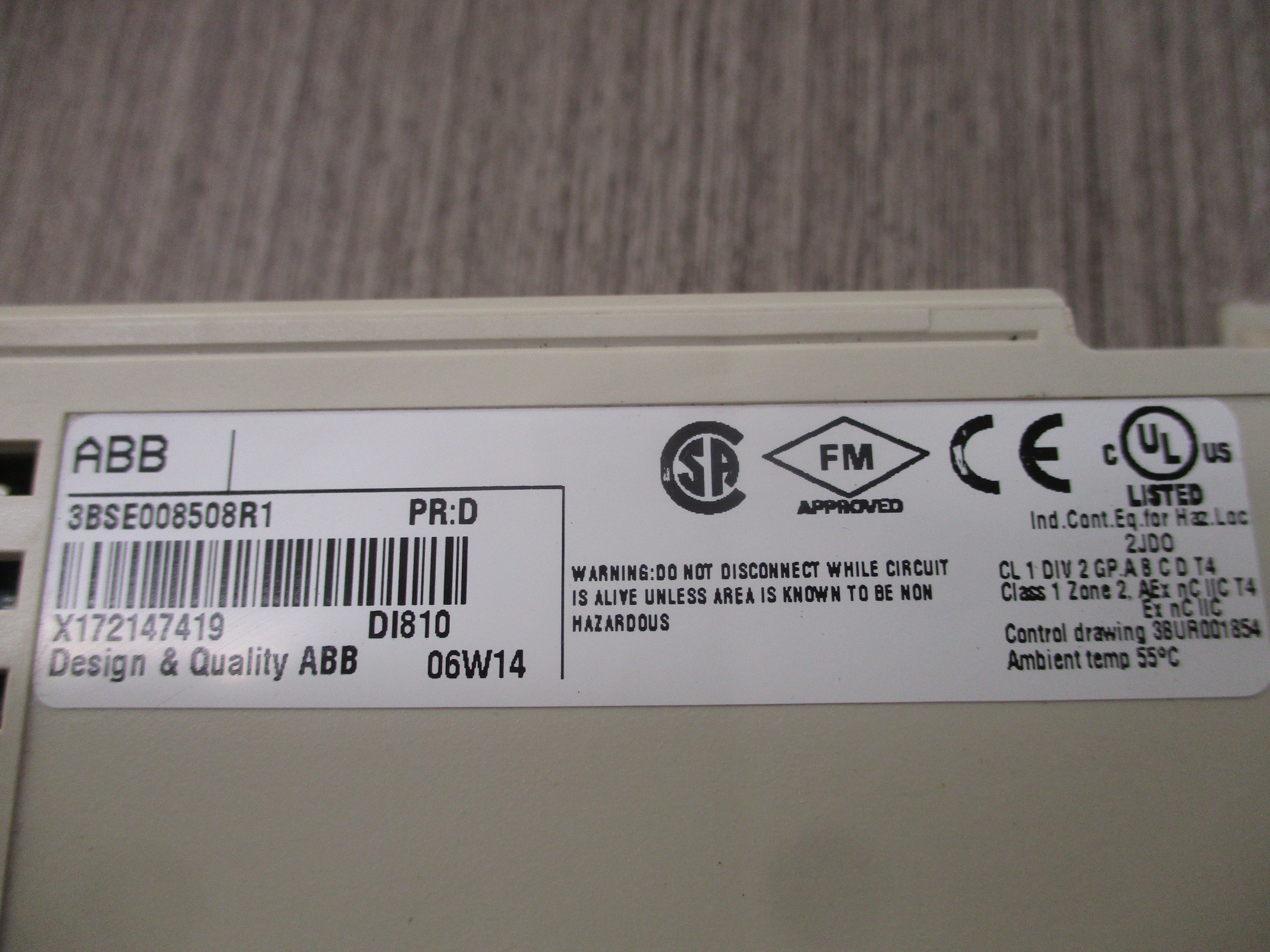 ABB DI810 Digital Input Module 3BSE008508R1 PR: D 24V Used