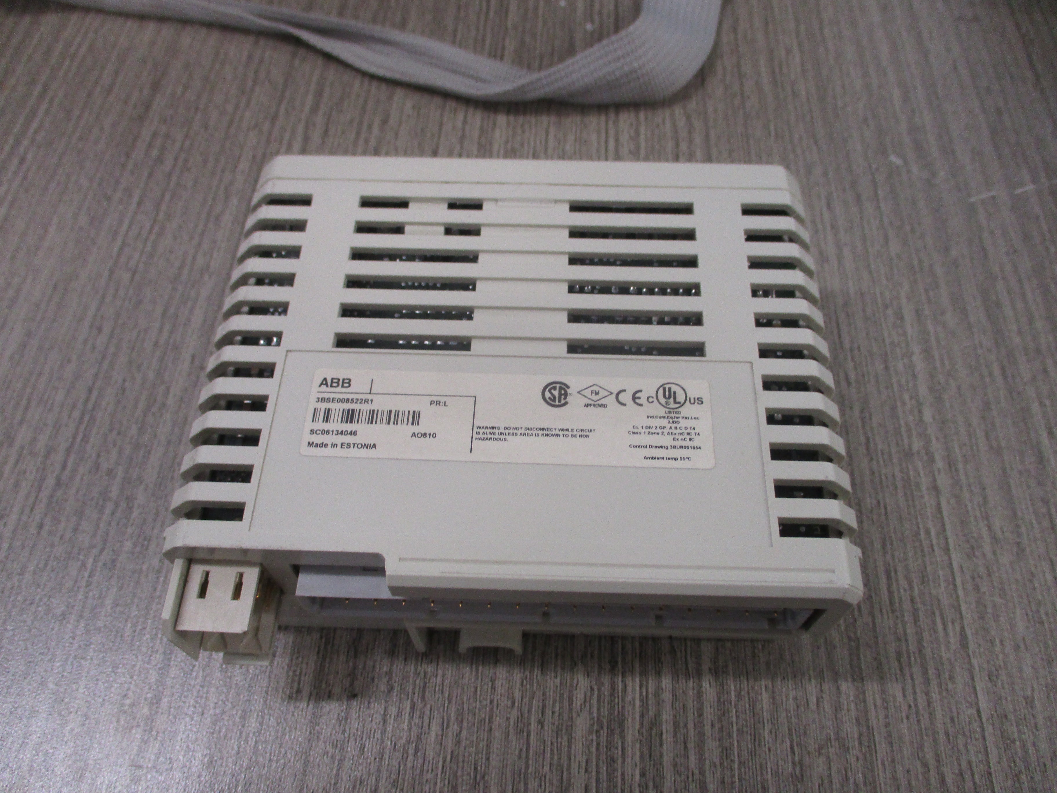 ABB AO810 Analog Output Module 3BSE008522R1 PR: L 0-20mA Used