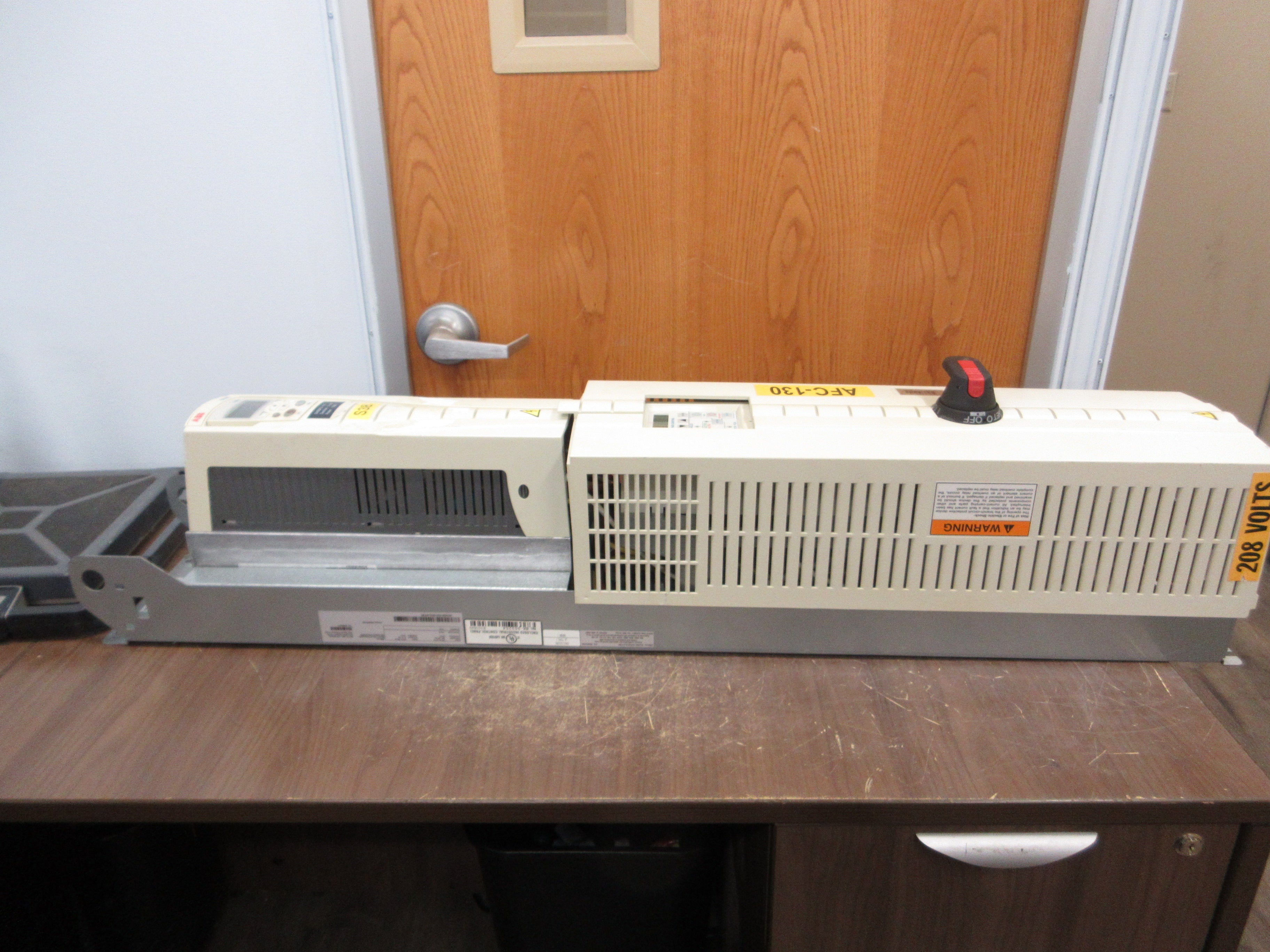 ABB ACH550 AC Drive w/Bypass ACH550-VCR-031A-2+F267 10HP 3Ph Used