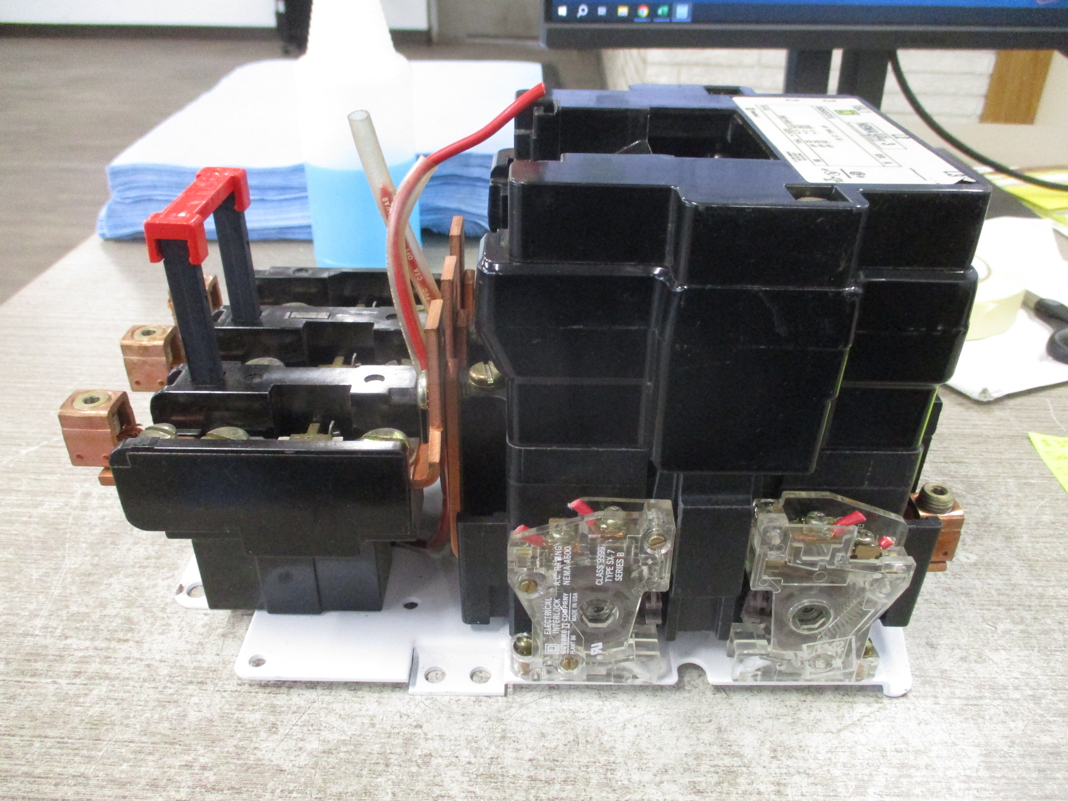 Square D Size 3 Starter 8536SEO1S Ser. A 600V *No Coil* Used