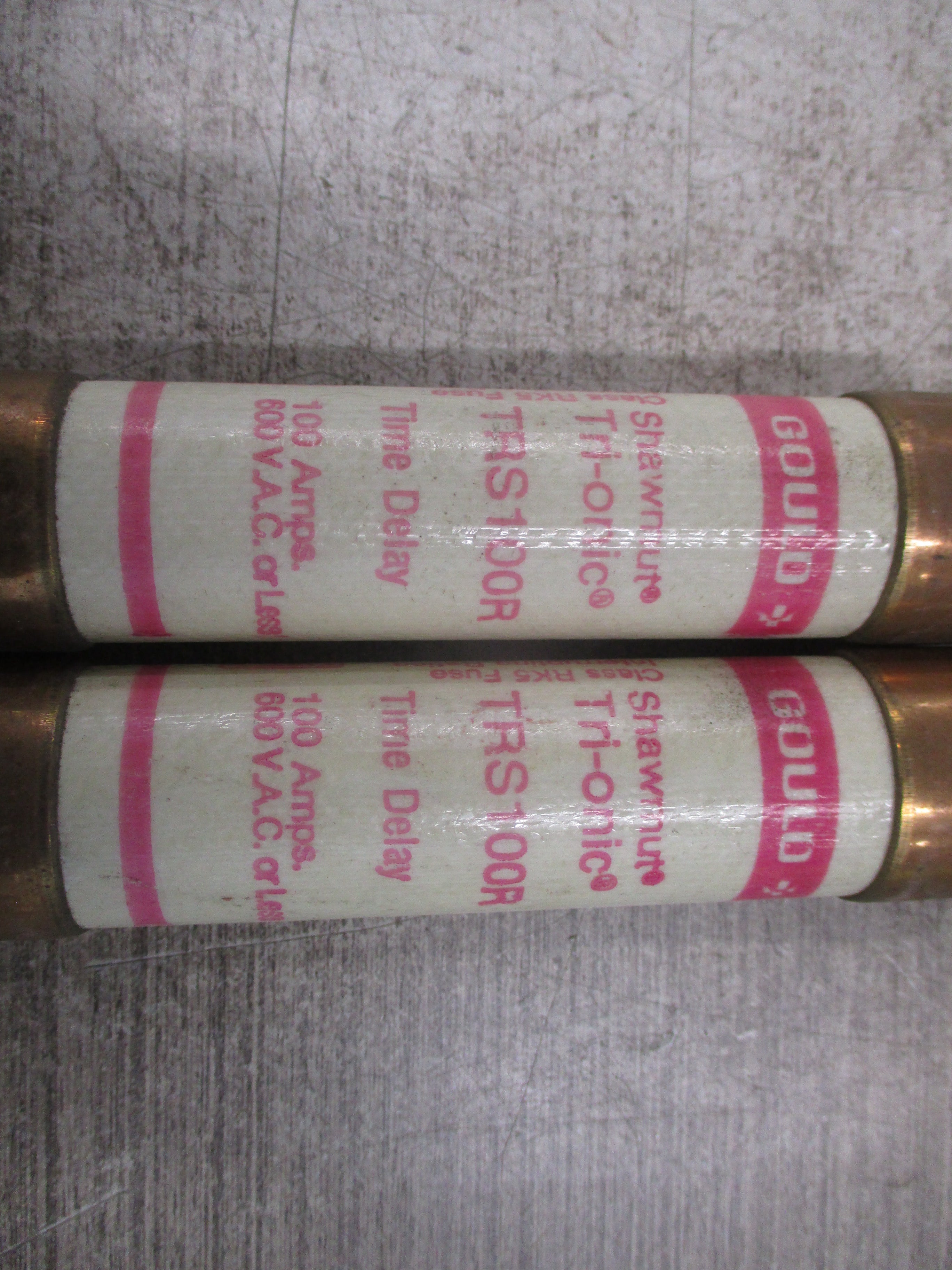 Gould Shawmut Tri-onic Fuse TRS100R 100A 600V *Lot of 2* Used