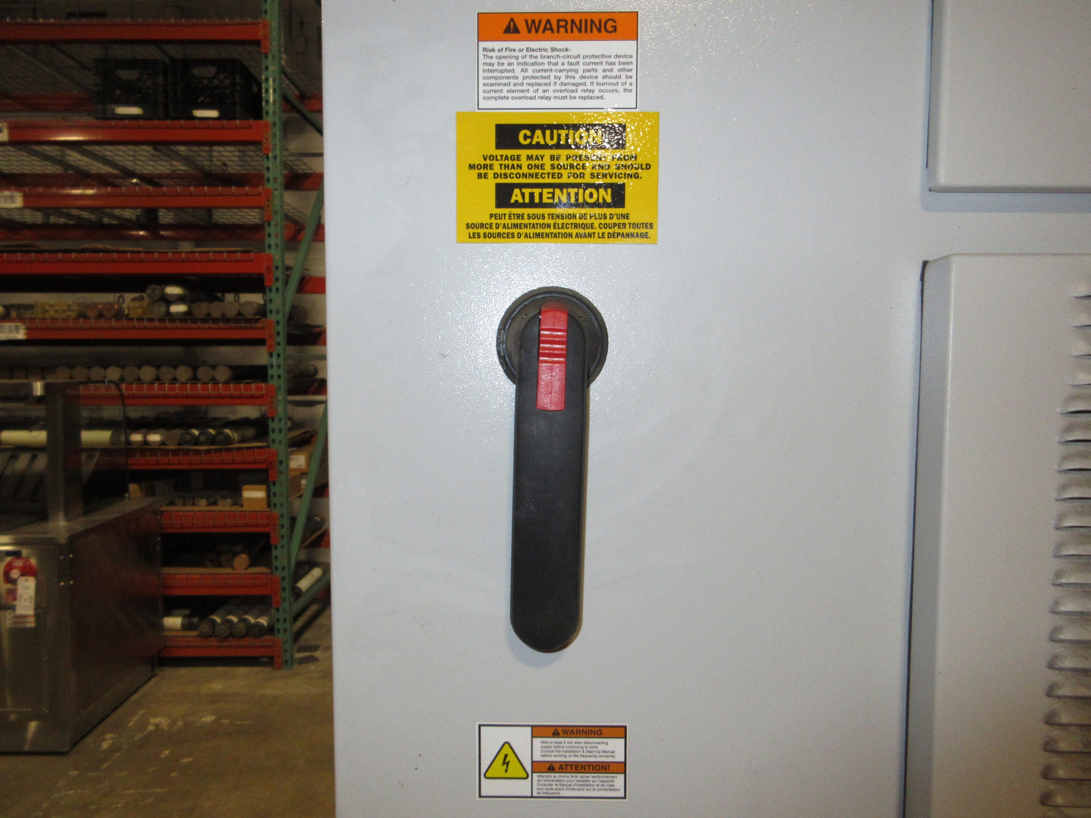 ABB ACS800 AC Drive ACS800-PC-0400-5+B055 400HP 3Ph Breaker Disconnect Used