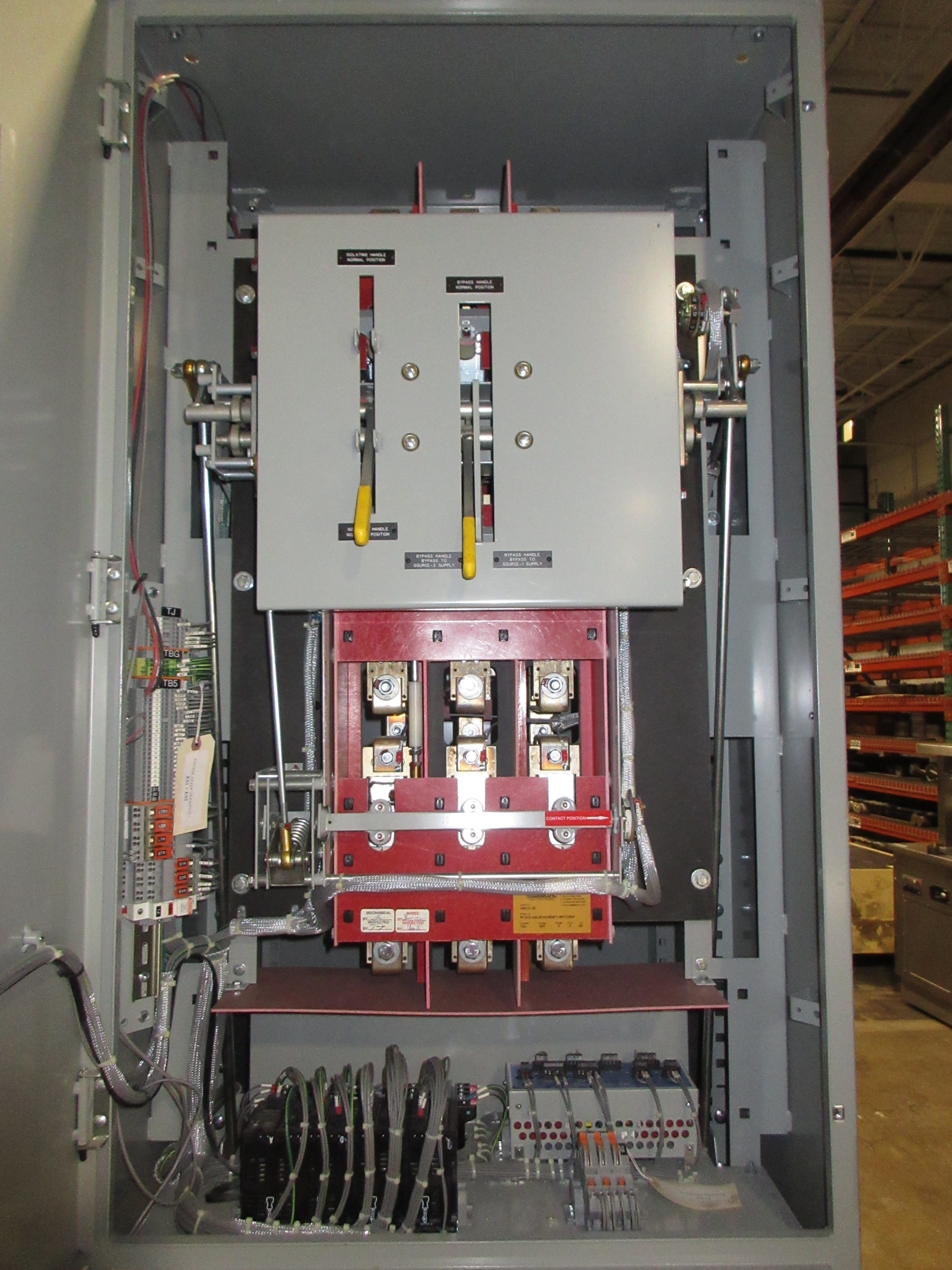 Russelectric Automatic Transfer Switch w/ Bypass RTS03-ABLB1003BMF1-RPTCS05 Used