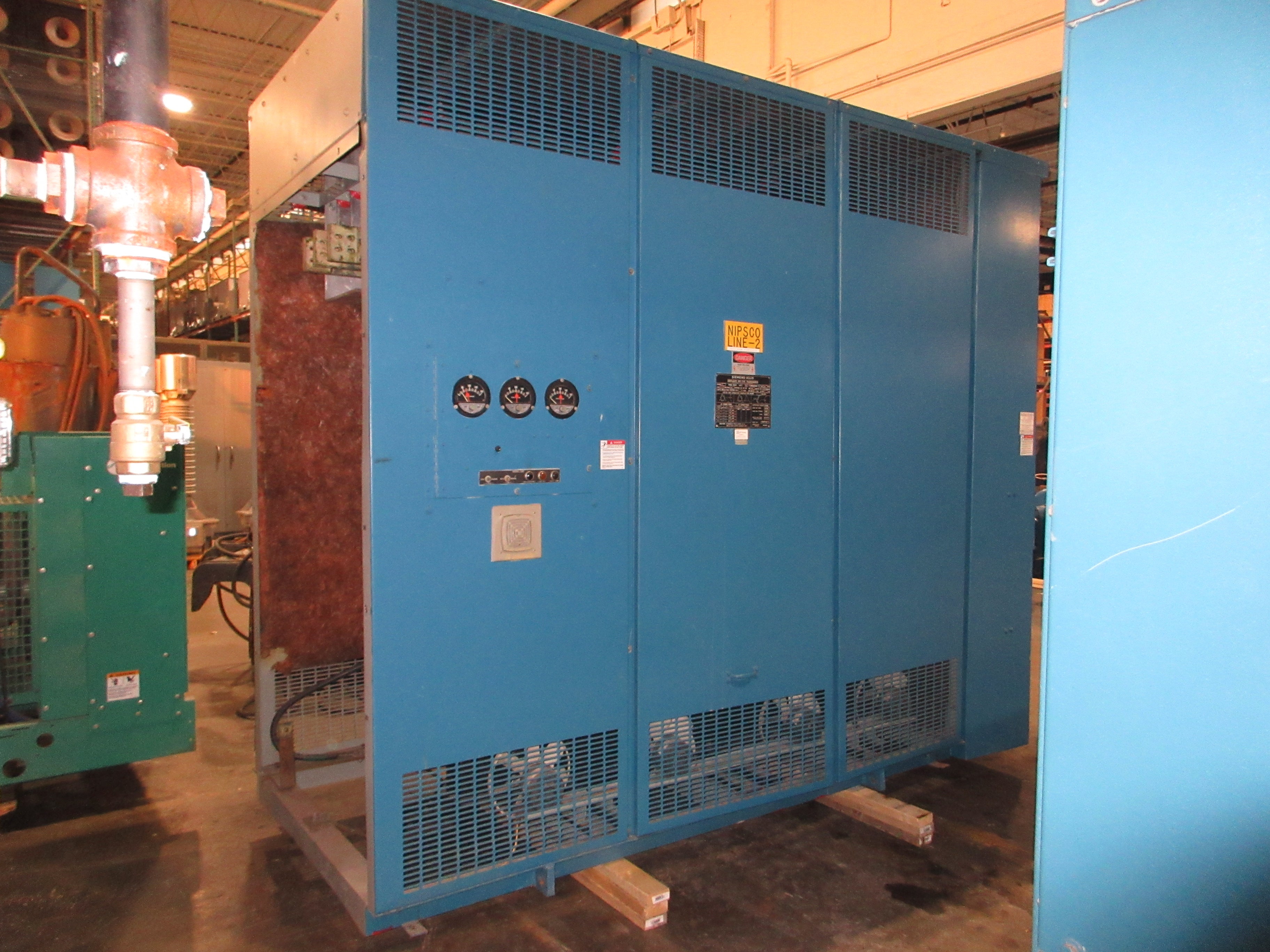 Siemens-Allis Transformer 2500kVA 3Ph 60Hz Pri: 4160V Sec: 480Y/120V Used