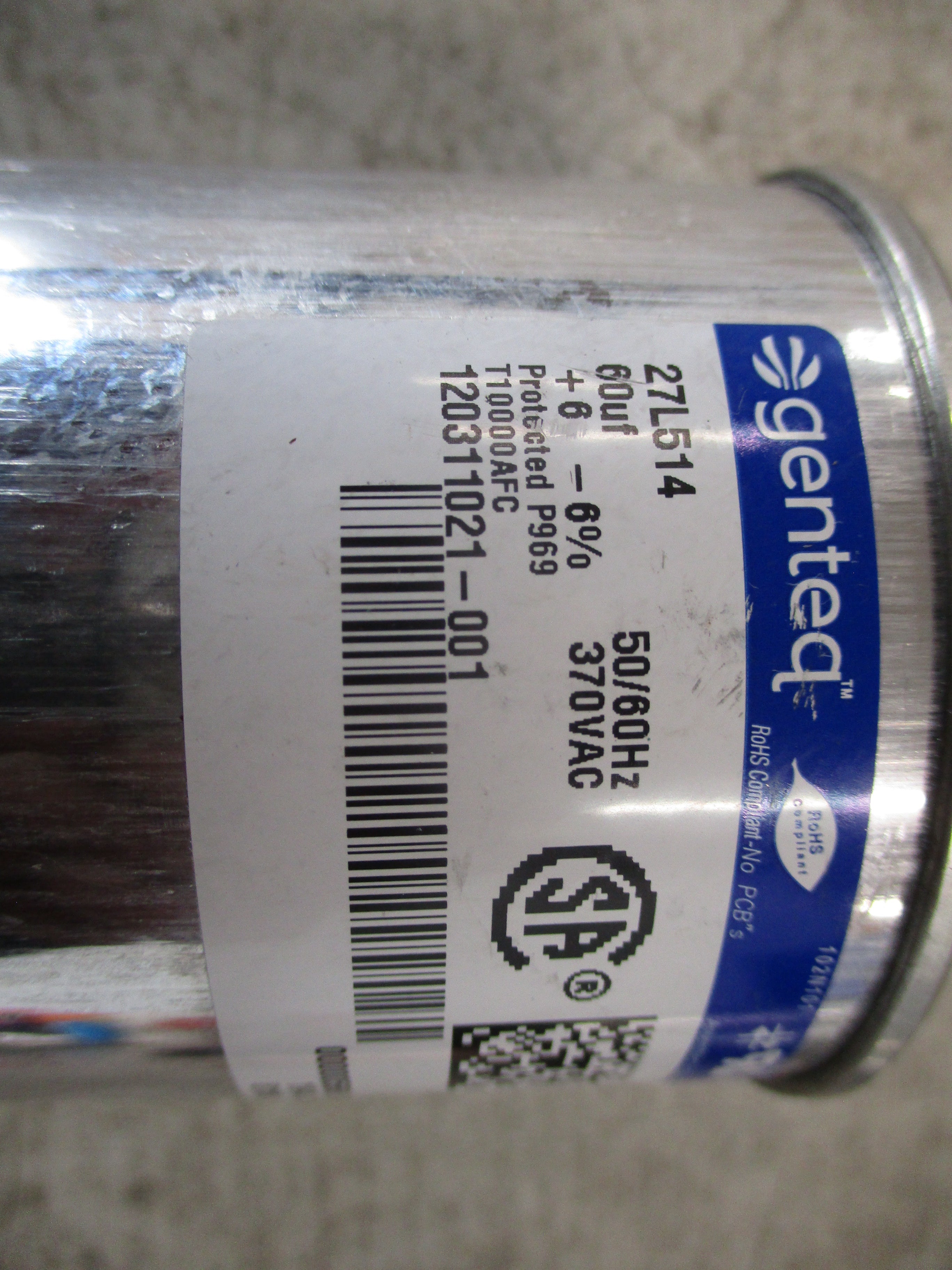 Genteq Capacitor 27L514 60uF 370V 50/60Hz Used