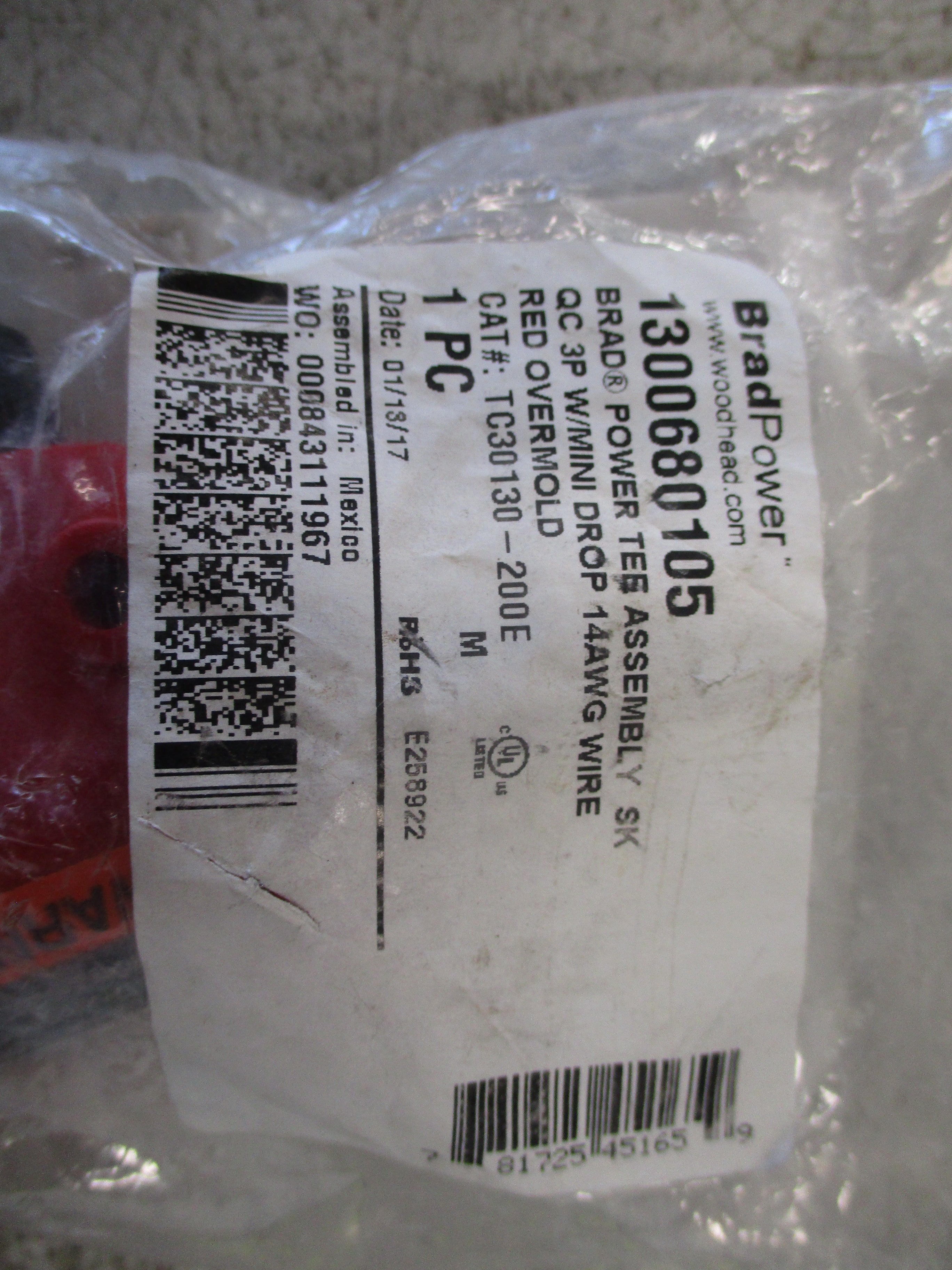 Woodhead Brad Power Tee Assembly TC30130-200E Red Overmold New Surplus