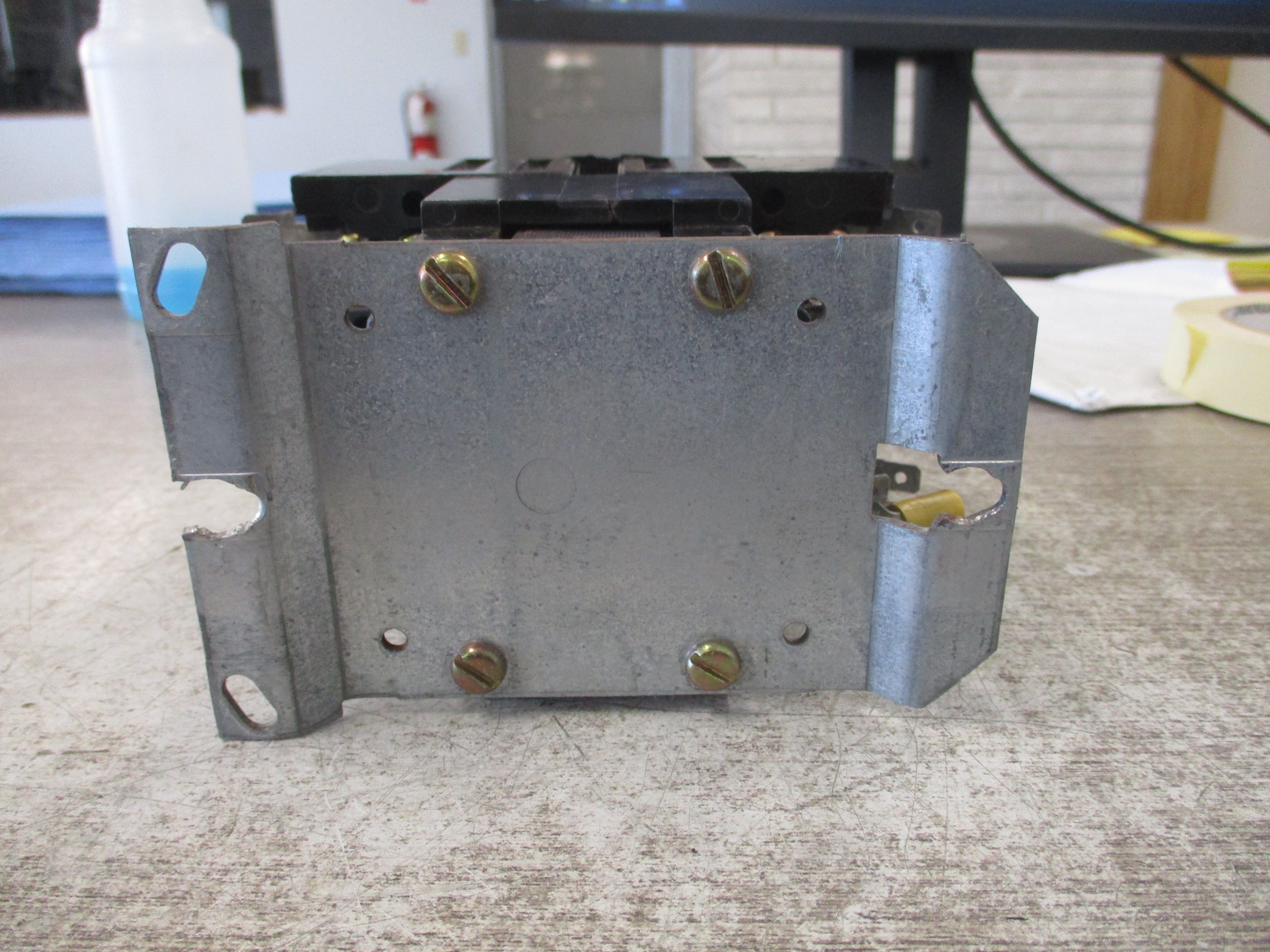 GE Contactor CR353EH3BA1 115-120V Coil 90A 600V 3P Used