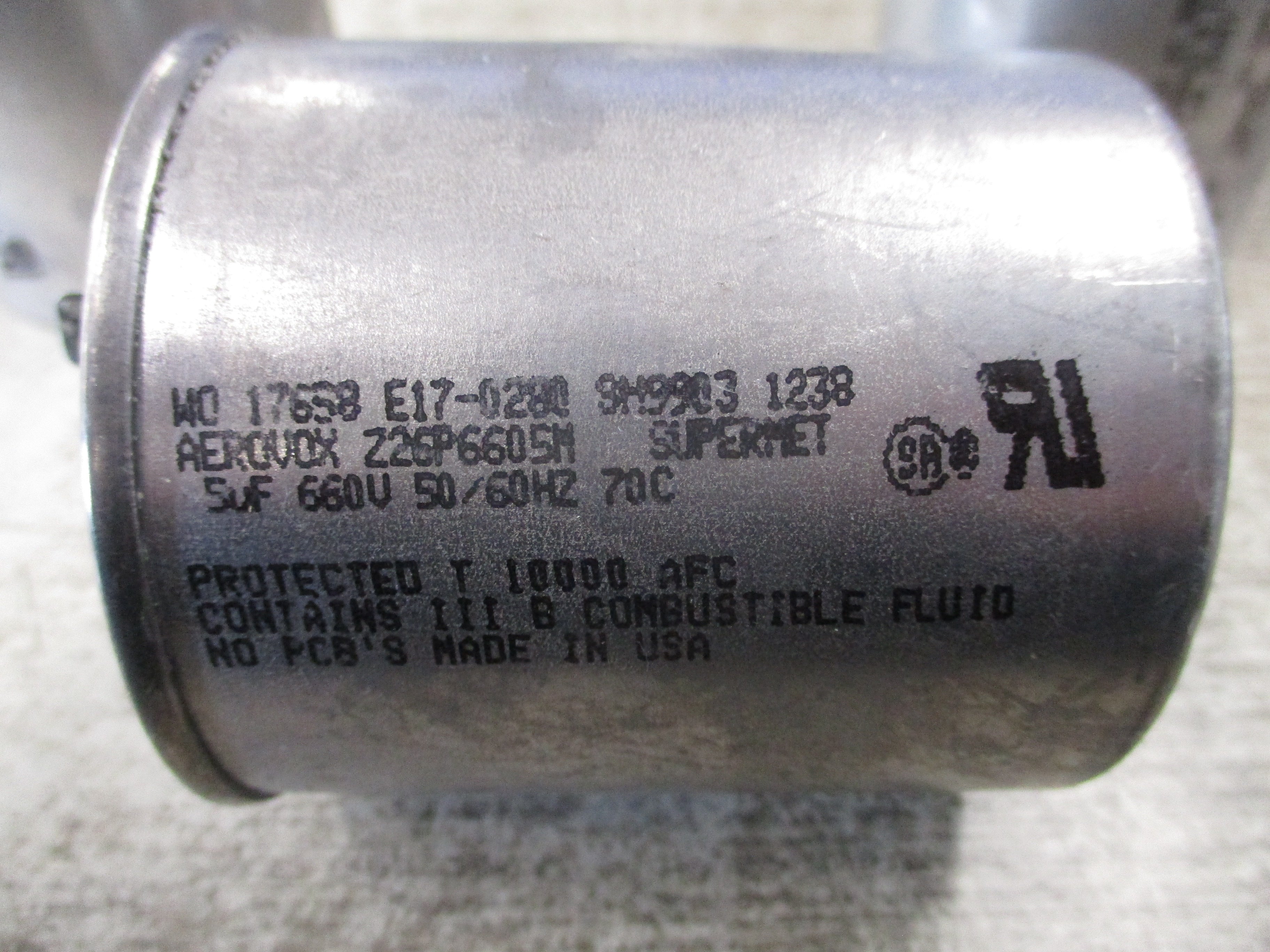 Aerovox Capacitor Z26P6605M 5uf 660V 50/60Hz *Lot of 3* Used